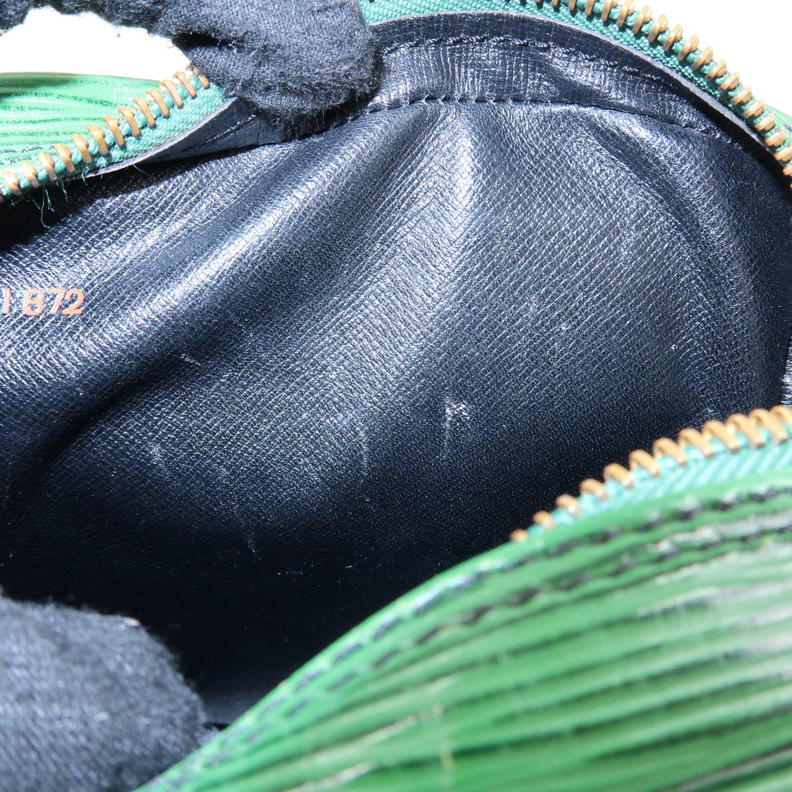 Louis Vuitton Epi Epi leather Danube Shoulder Bag Borneo Green M45634