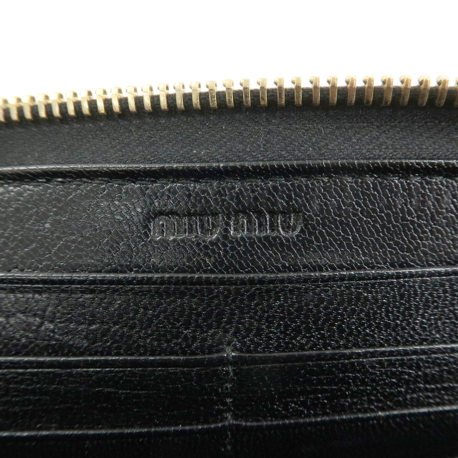 MIU MIU Leather Studs Round Zippy Long Wallet Black 5ML506 Used