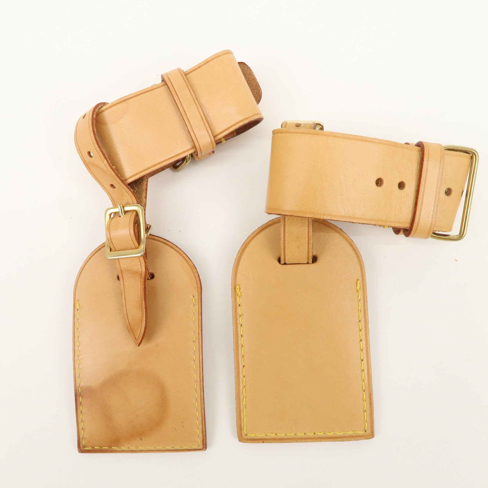 Louis Vuitton Set of 10 Leather Name Tag & Poignet Natural Used
