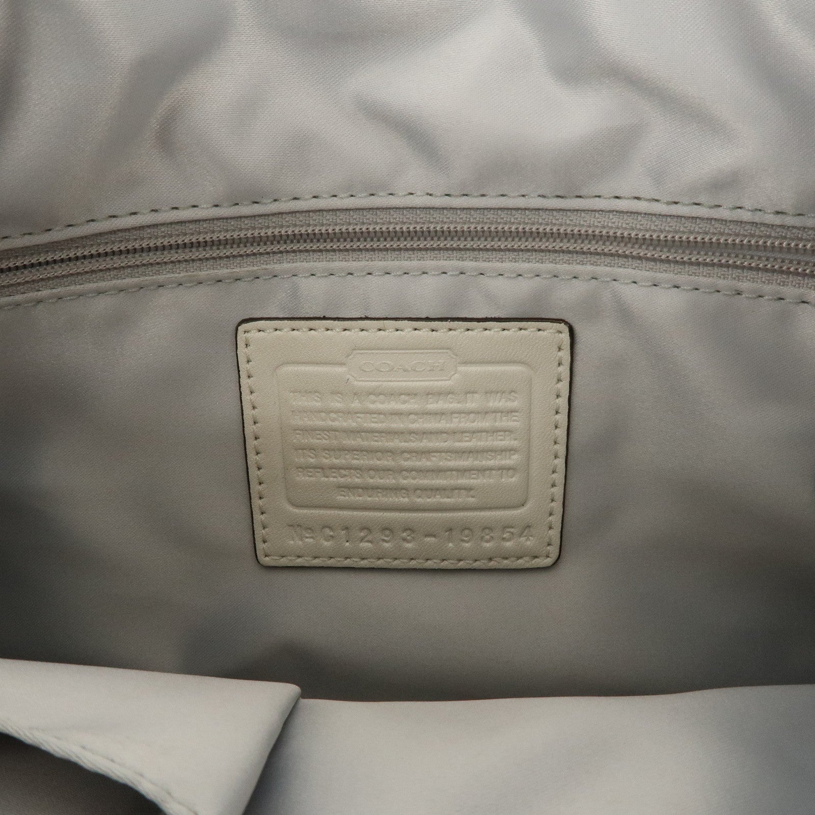 COACH Leather Chain Shoulder Bag Hand Bag Ivory