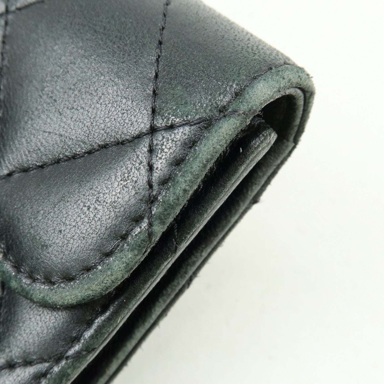 CHANEL COCO Mark Lambskin Matelasse Compact Wallet Black