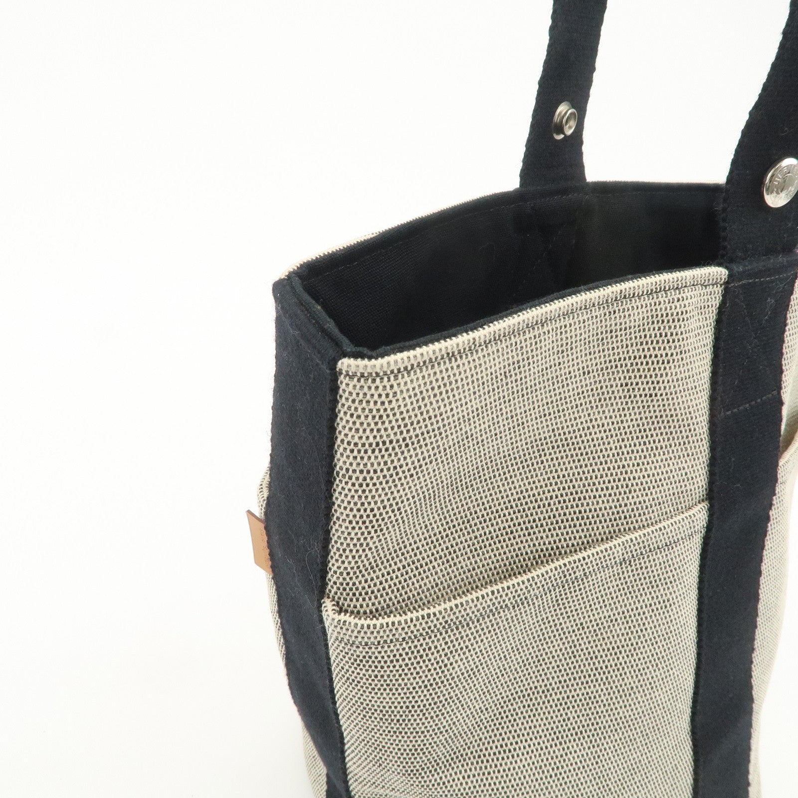 HERMES Saxo MM Toile H Hand Bag Bucket Bag Ivory Black