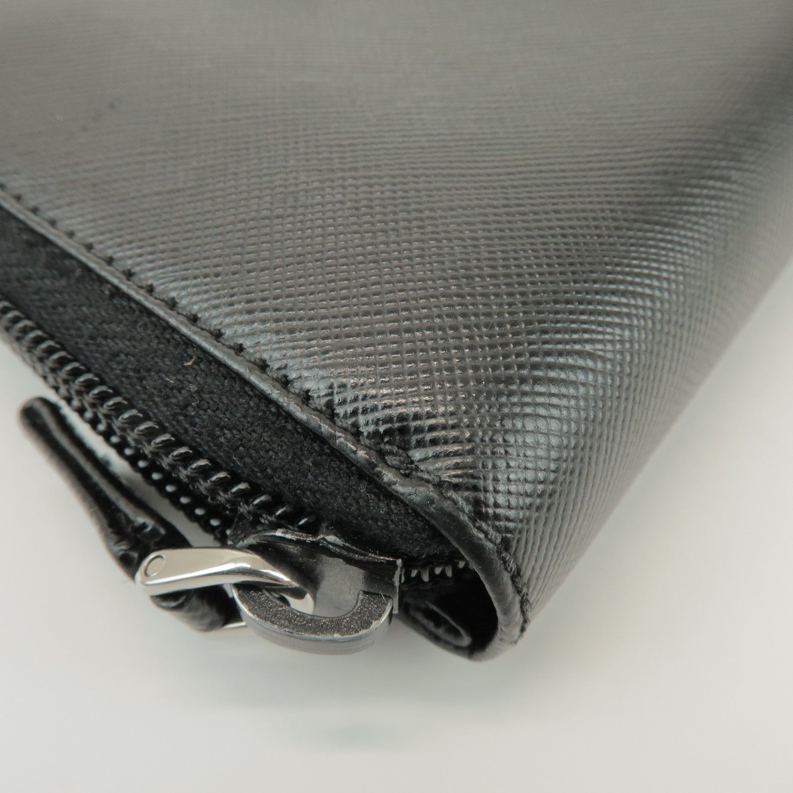 PRADA Logo Leather Round Zippy Bi-fold Wallet Black 1ML522