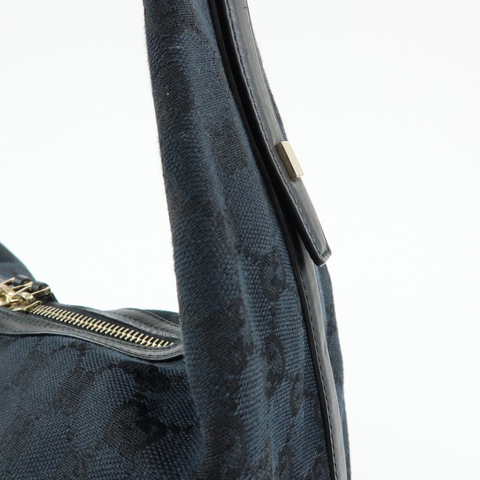 GUCCI GG Canvas Leather Shoulder Bag Hand Bag Black 001.4287