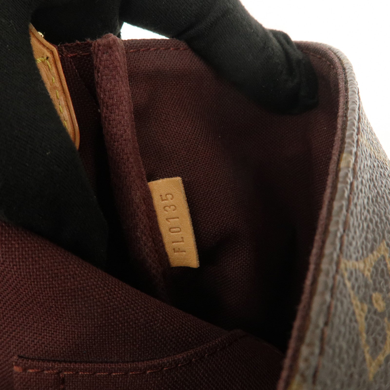 Louis Vuitton Monogram Favorite MM Shoulder Bag Brown M40718