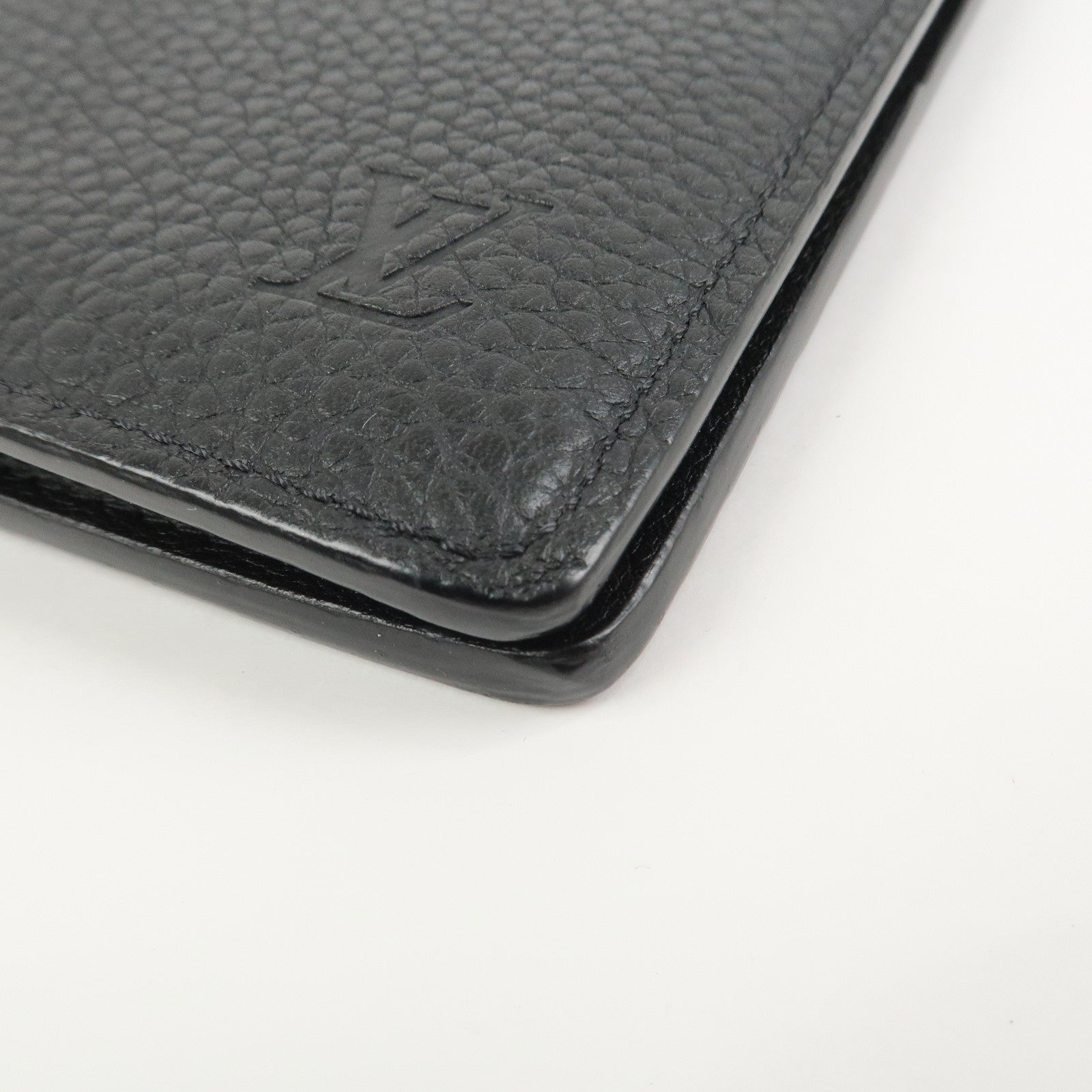 Louis Vuitton Taurillon Leather Portefeuille Brazza Wallet M58192