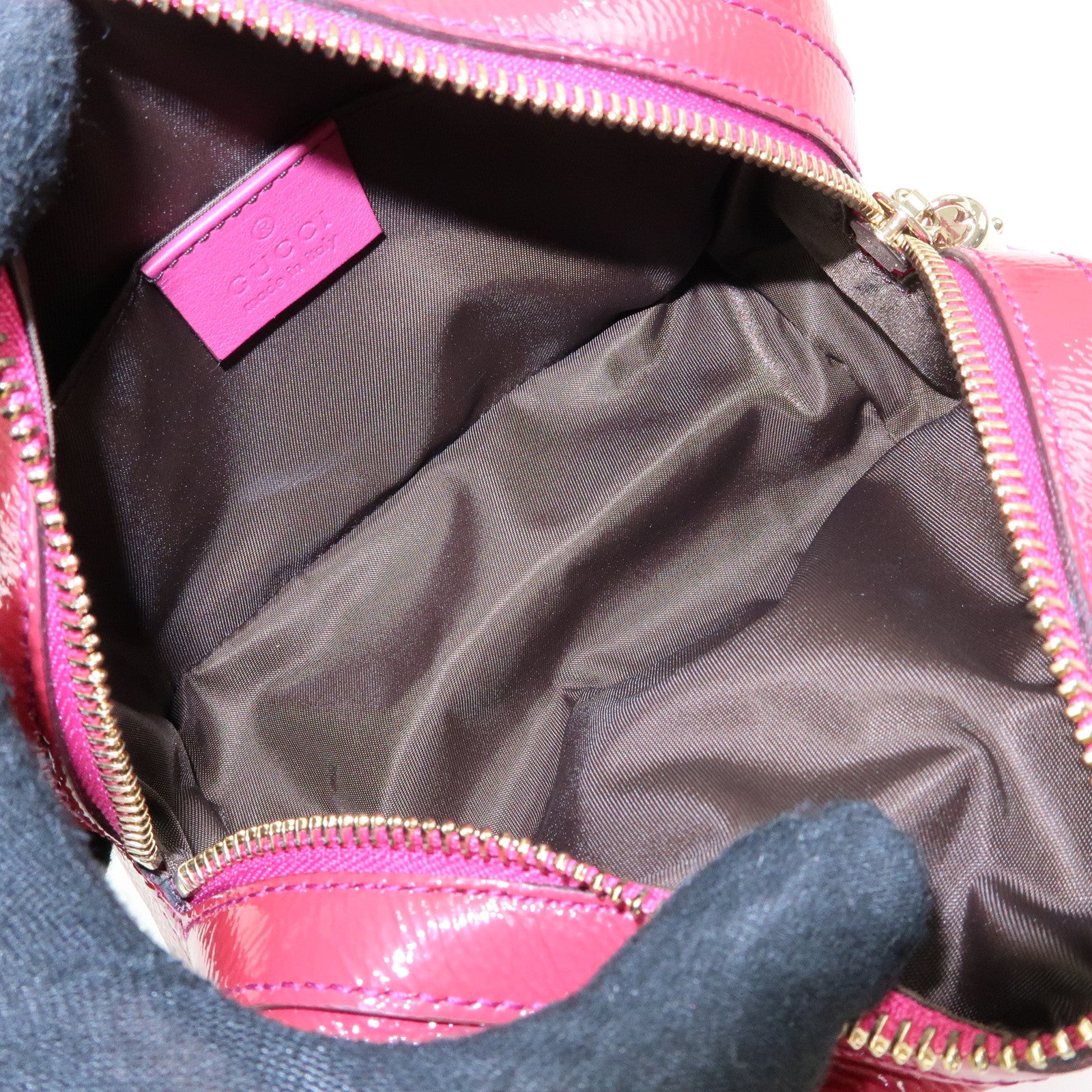 GUCCI Soho Interlocking G Nylon Patent Leather Cosmetic Pouch Pink