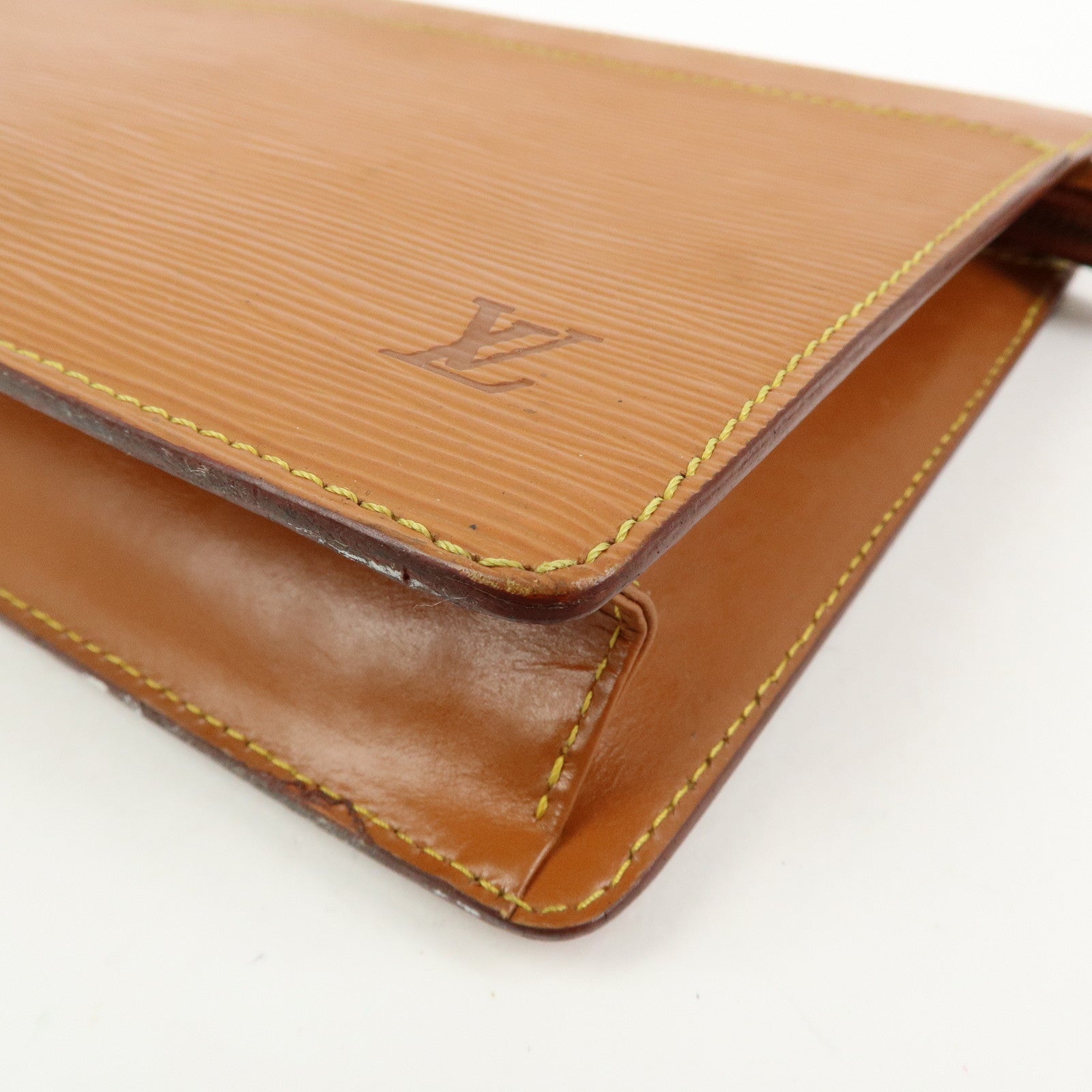 Louis Vuitton Epi Pochette Homme Clutch Bag Zipang Gold M52528
