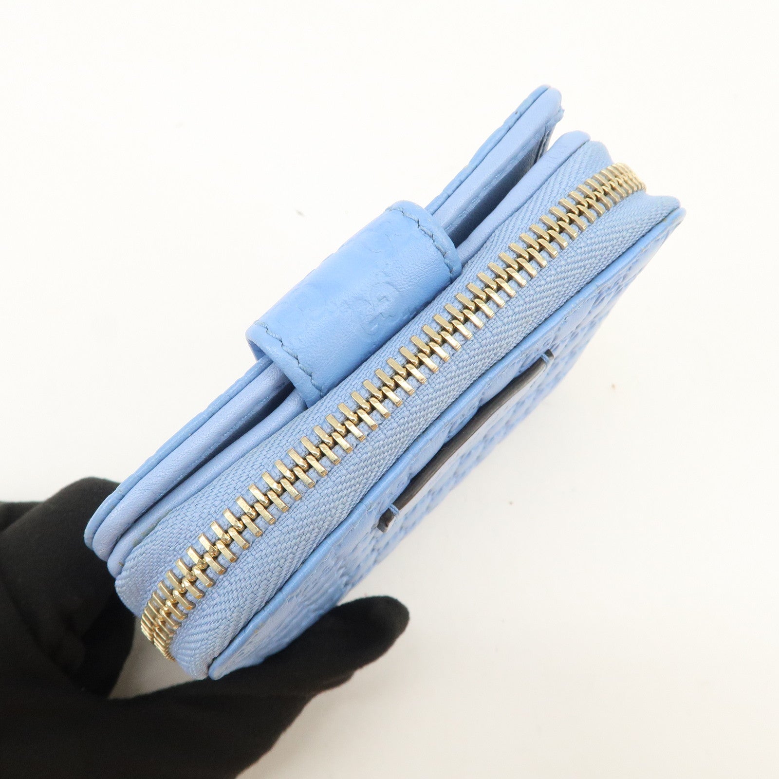 GUCCI Micro Guccissima Signature Bi-Fold Compact Wallet 449395