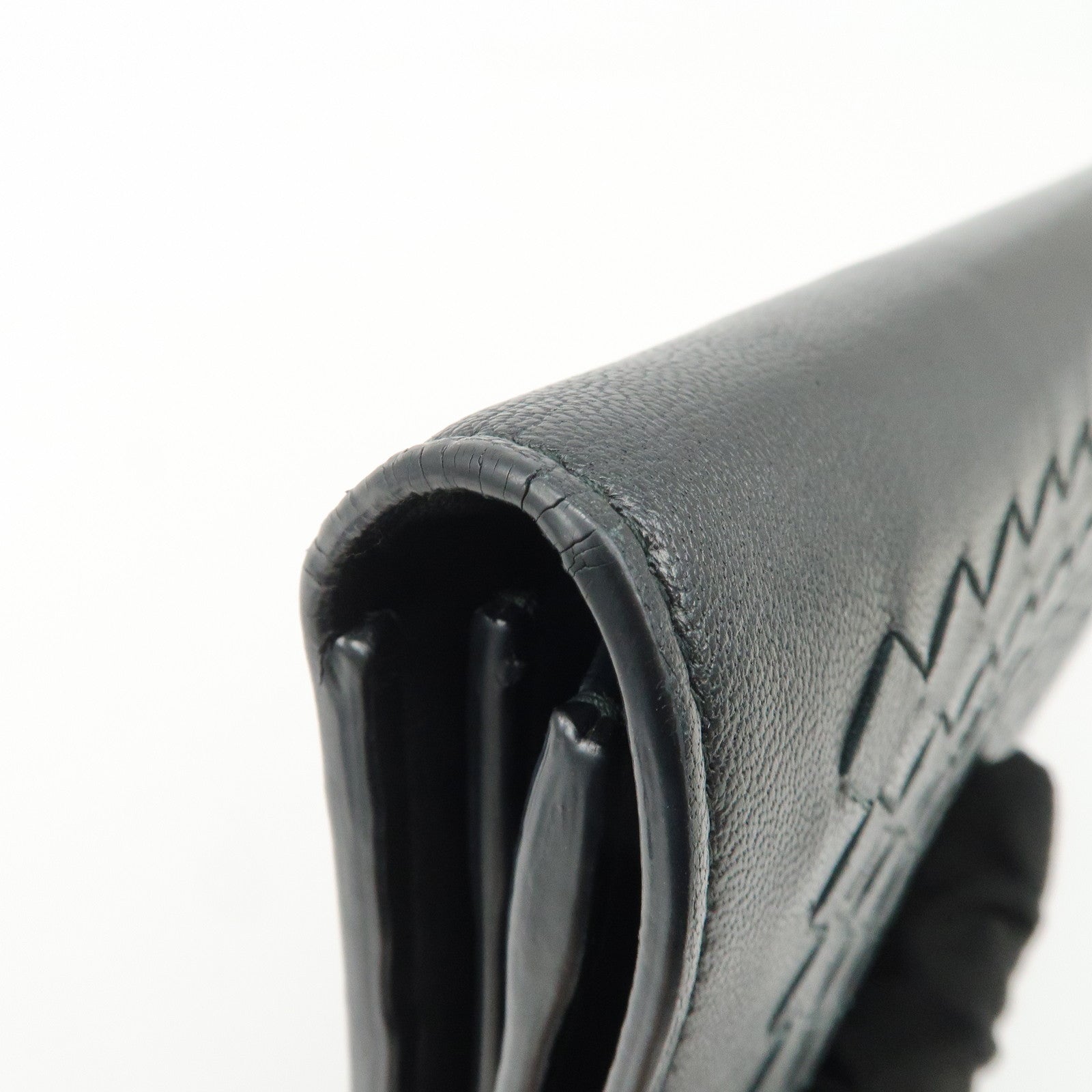 BOTTEGA VENETA Intrecciato Leather Chain Wallet Black