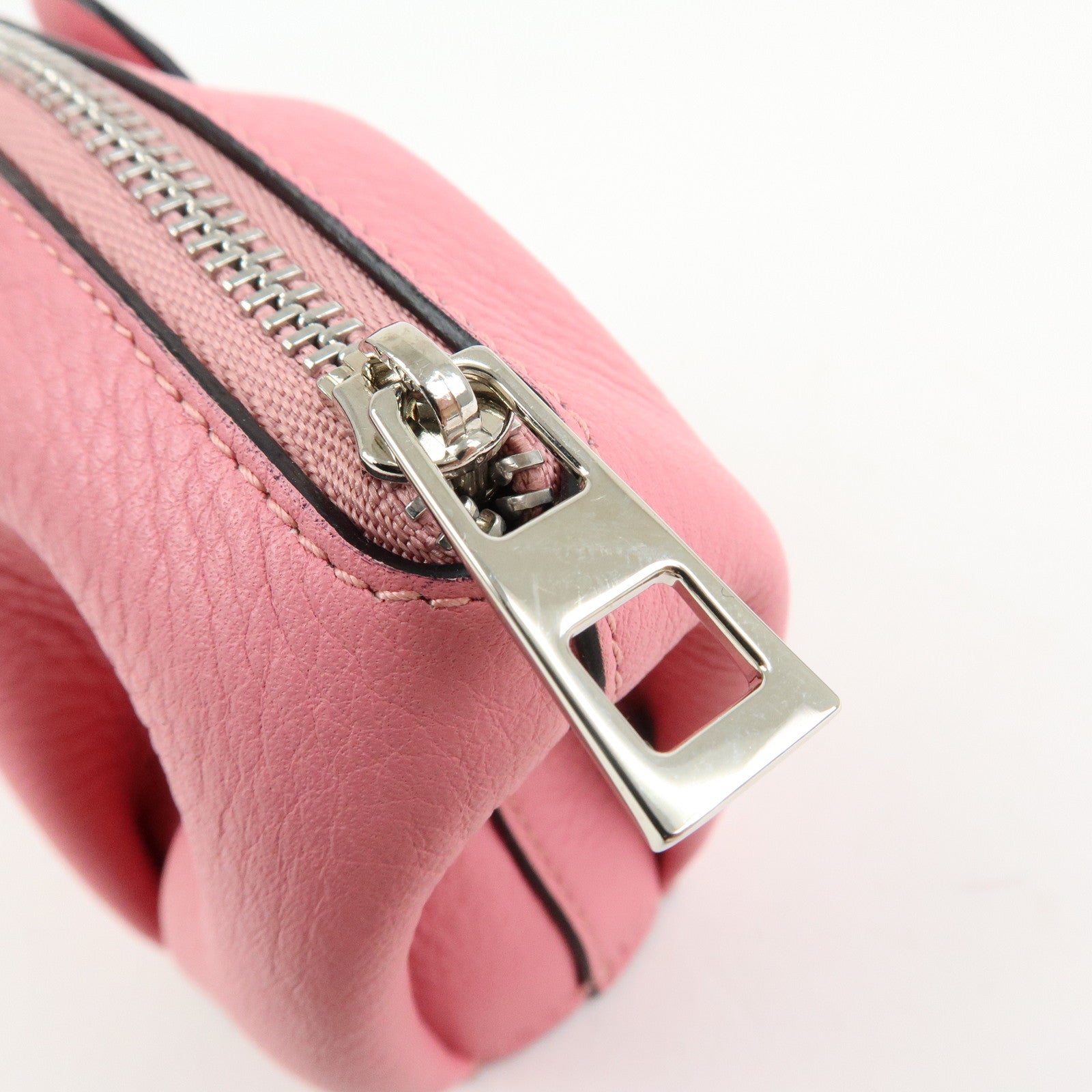 LOEWE Calf Leather Elephant Coin Case Coin Purse Coin Bag Pink