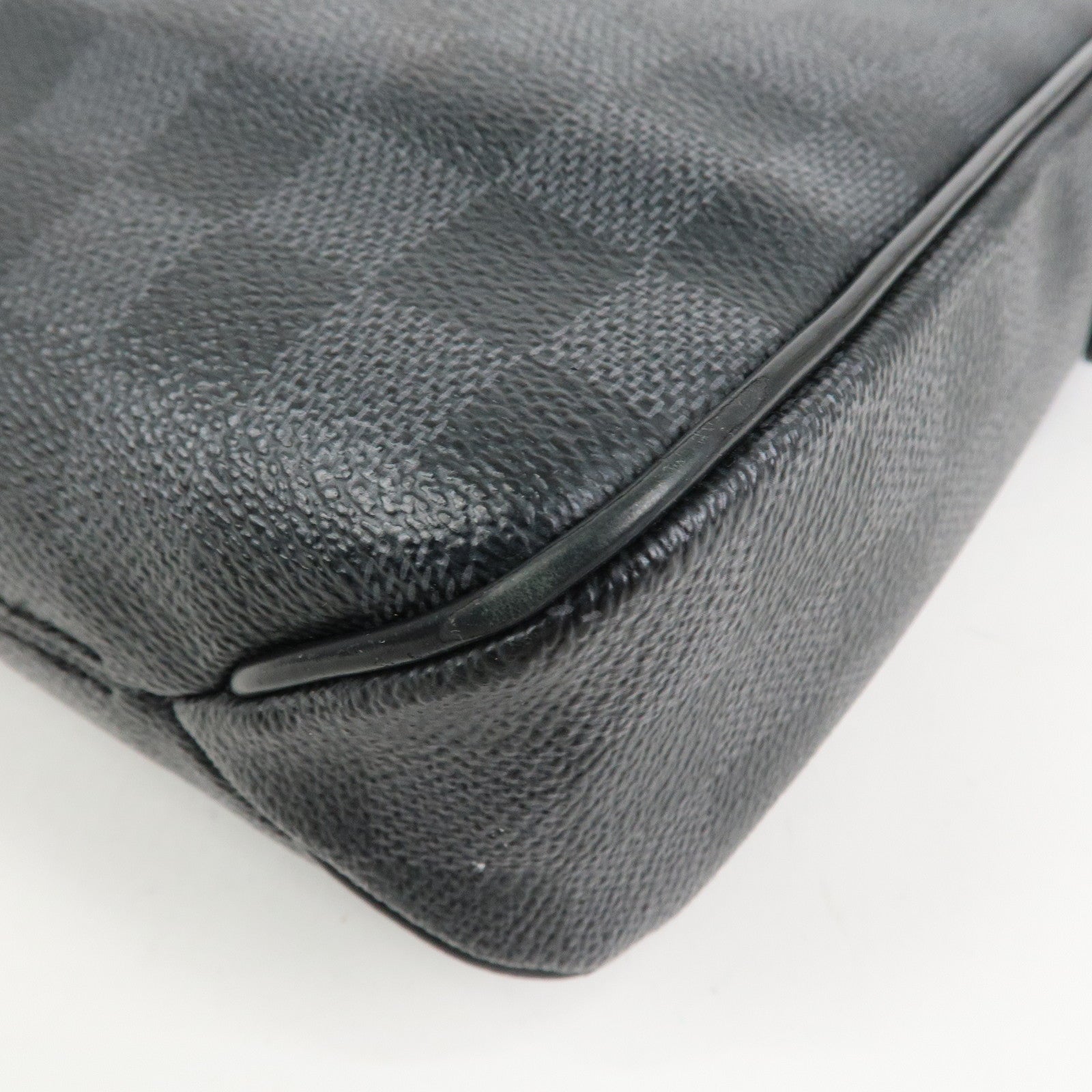 Louis Vuitton Damier Graphite District PM Shoulder Bag Noir N41260