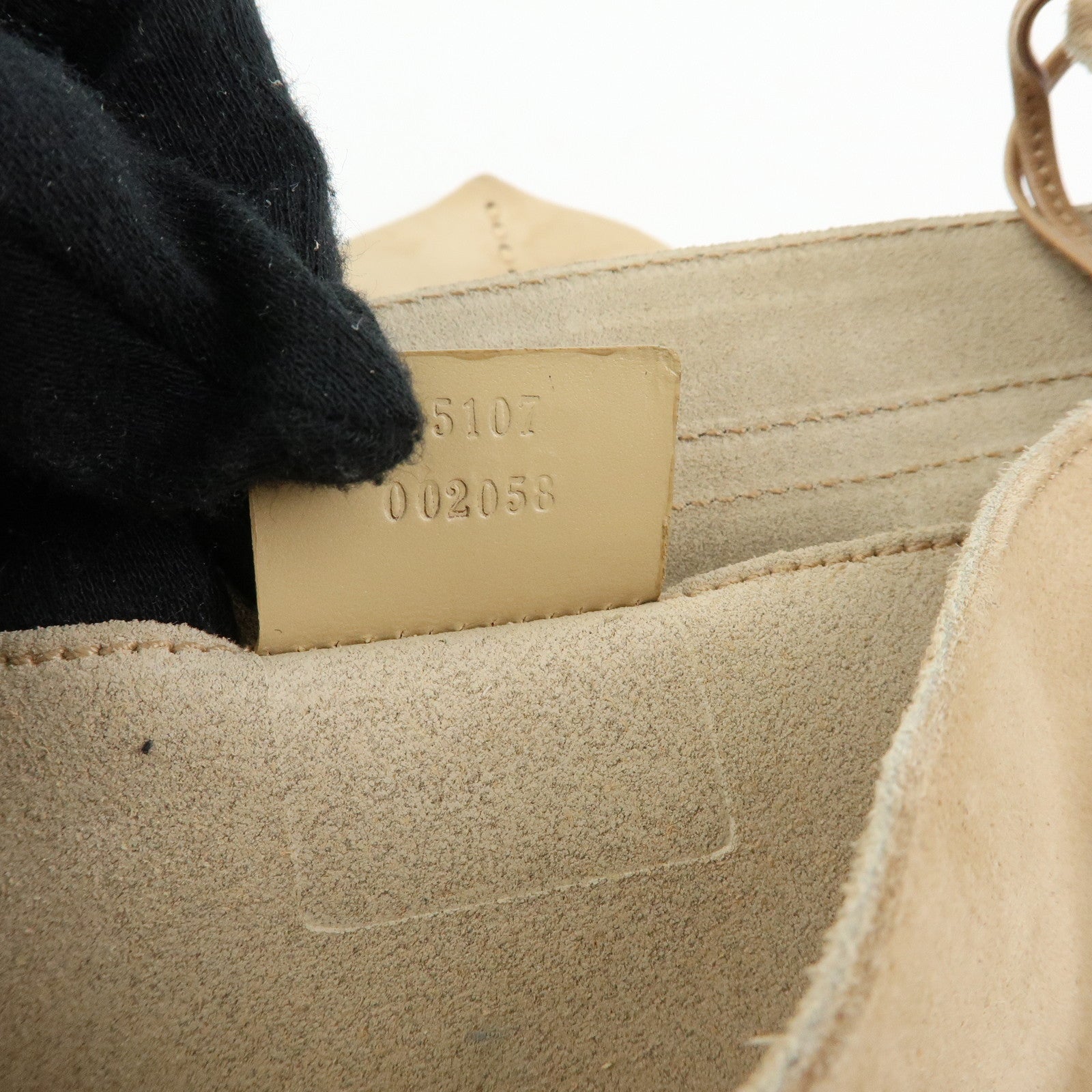 GUCCI Heart Suede Leather Shoulder Bag 95107