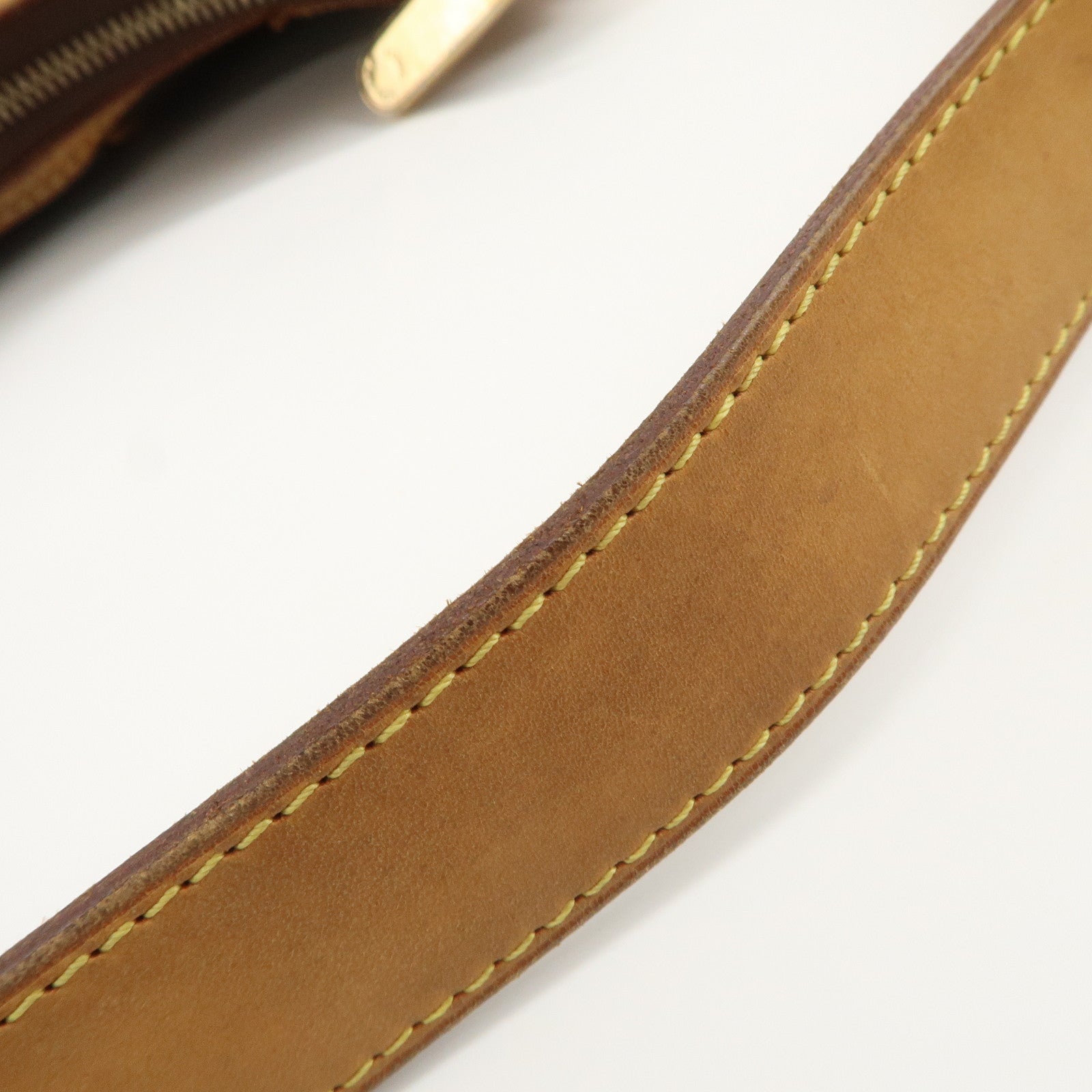 Louis Vuitton Monogram Thames PM Shoulder Bag Brown M56384