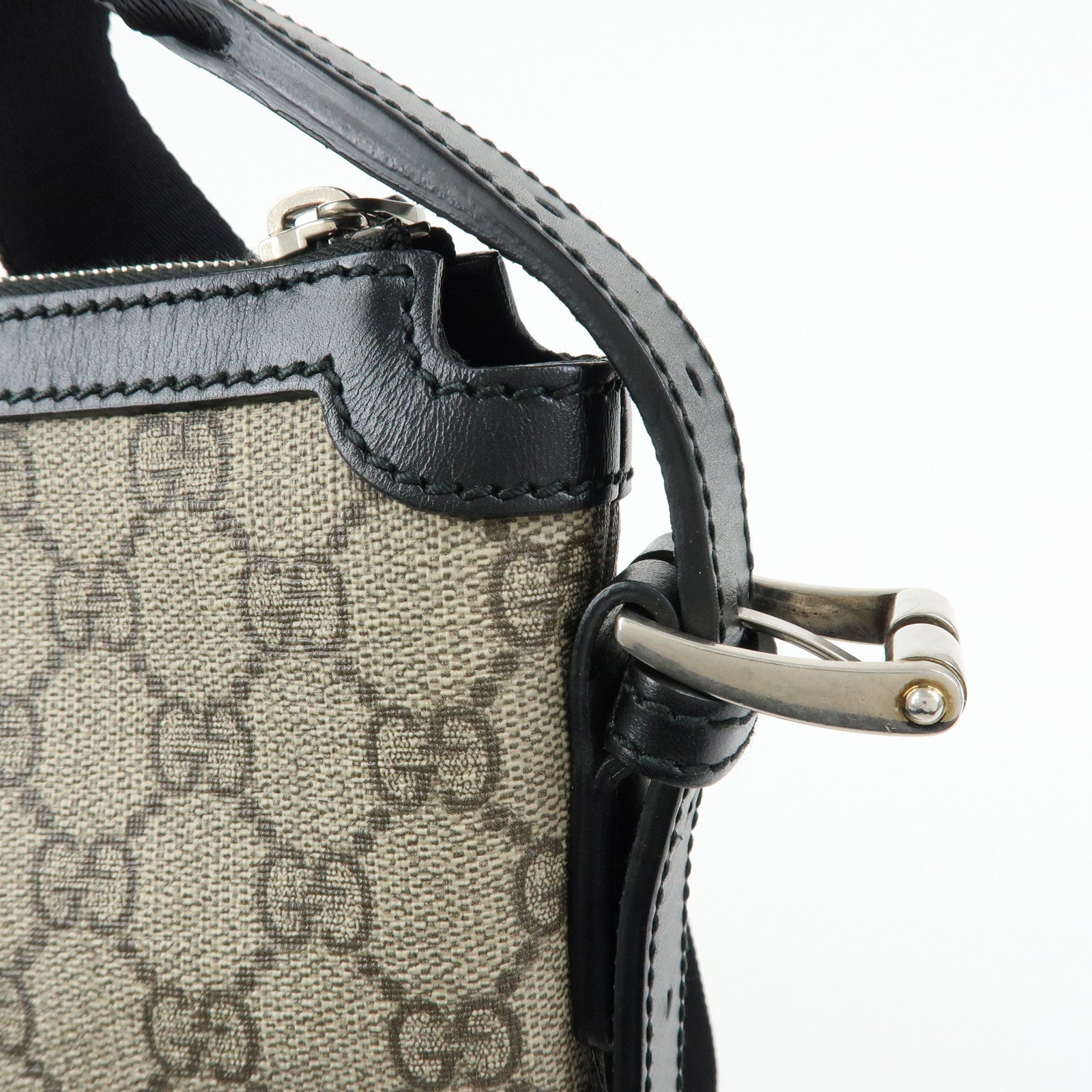 GUCCI Sherry GG Supreme Shoulder Bag Crossbody Bag Beige 387111