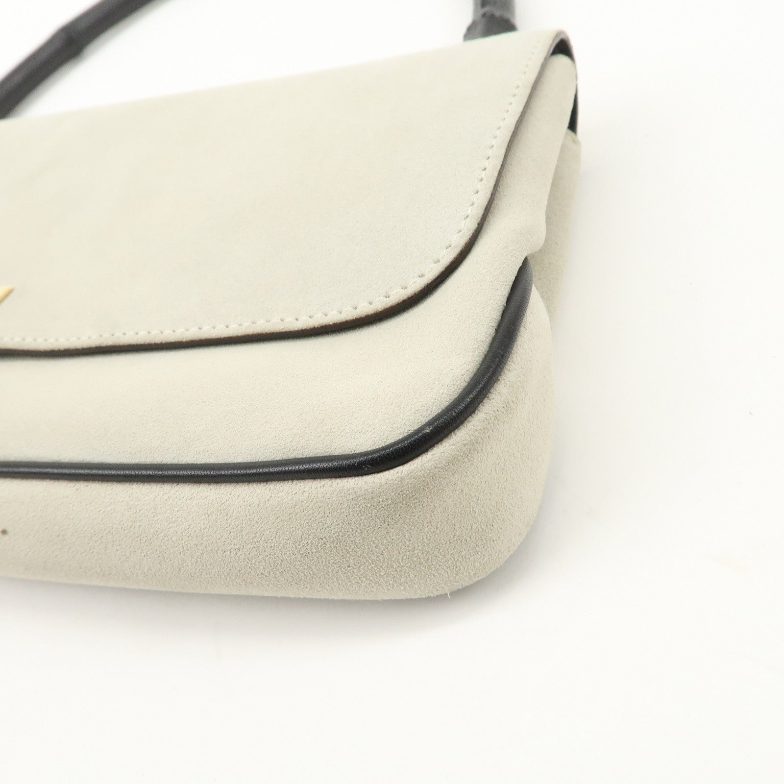 GUCCI Bamboo Suede Shoulder Bag Hand Bag Light Gray 001.4047