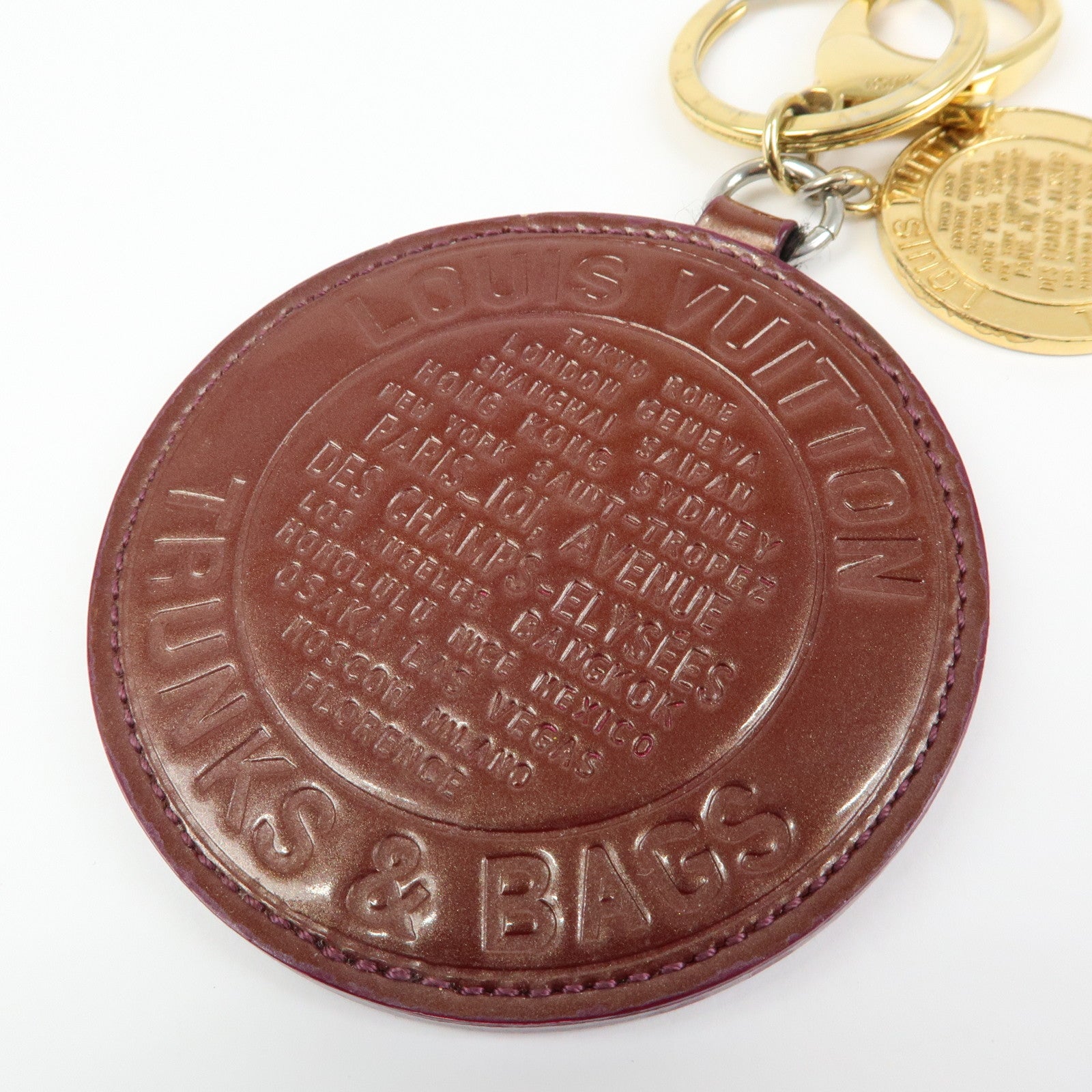 Louis Vuitton Vernis Leather Porte Cles Rond T&B Key Charm M93604
