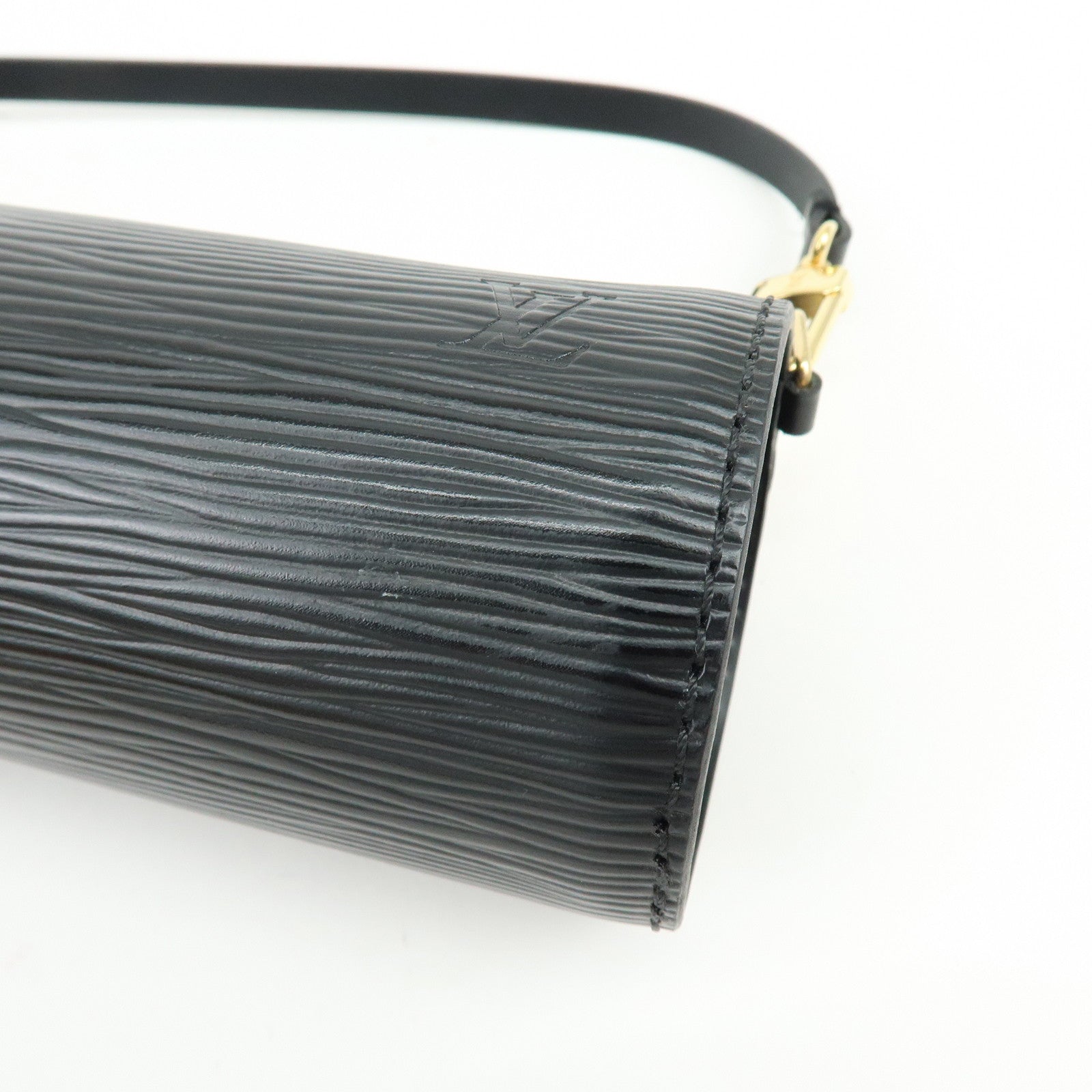 Louis Vuitton Epi Soufflot Shoulder Bag & Pouch Noir M52222