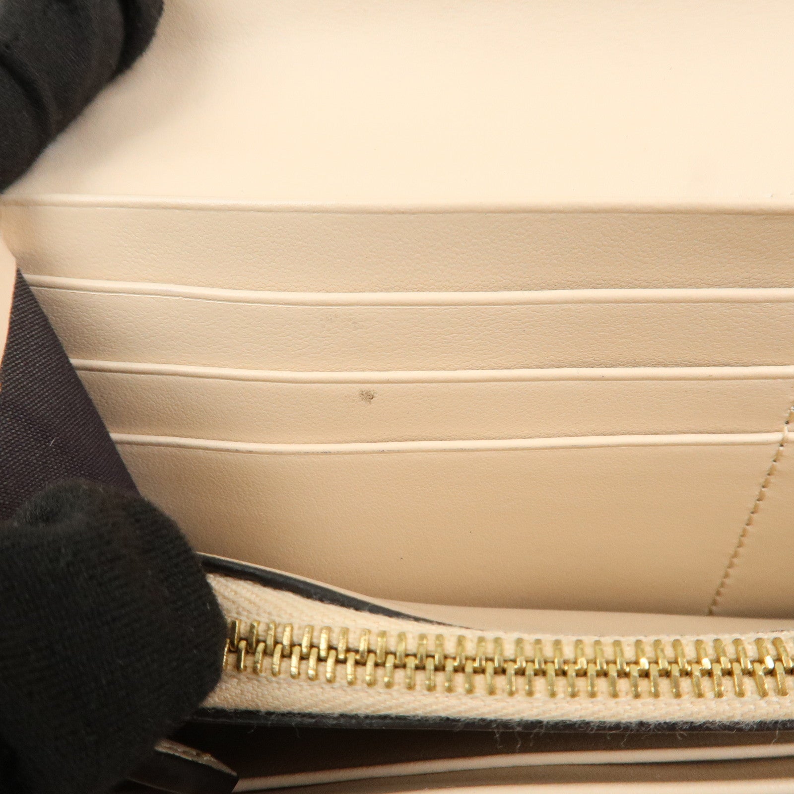 FENDI Logo Leather Flap Continental Long Wallet Beige 8M0251