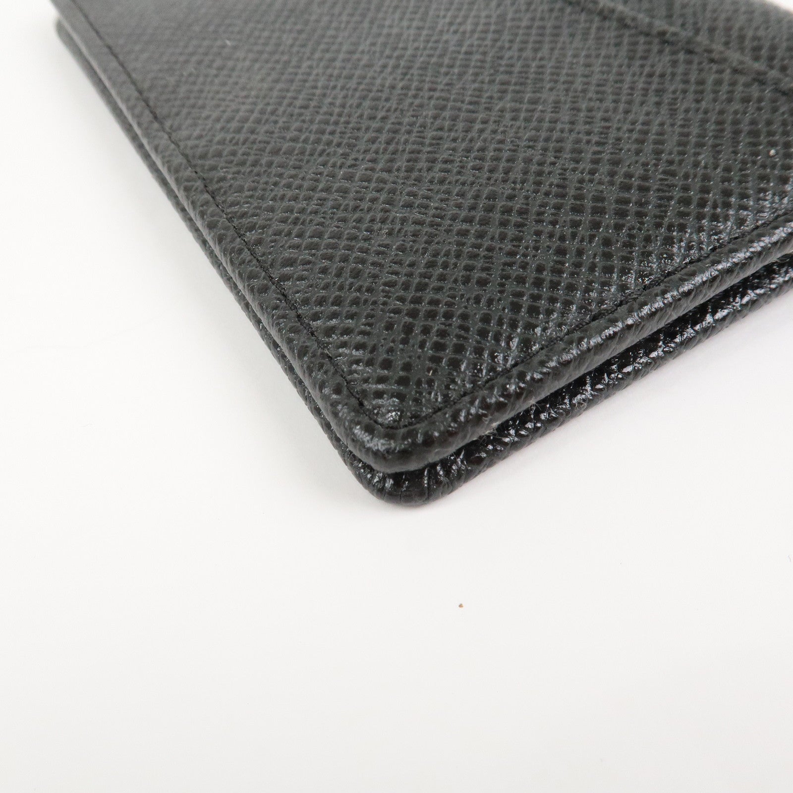 Louis Vuitton Taiga Leather Organizer de Poche Card Case M30512