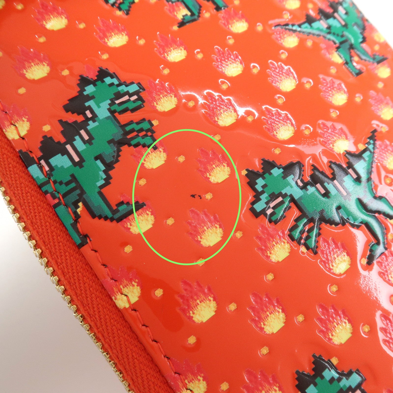 Christian Dior Dinosaur Motif Patent Leather Hand Bag Shoulder Bag