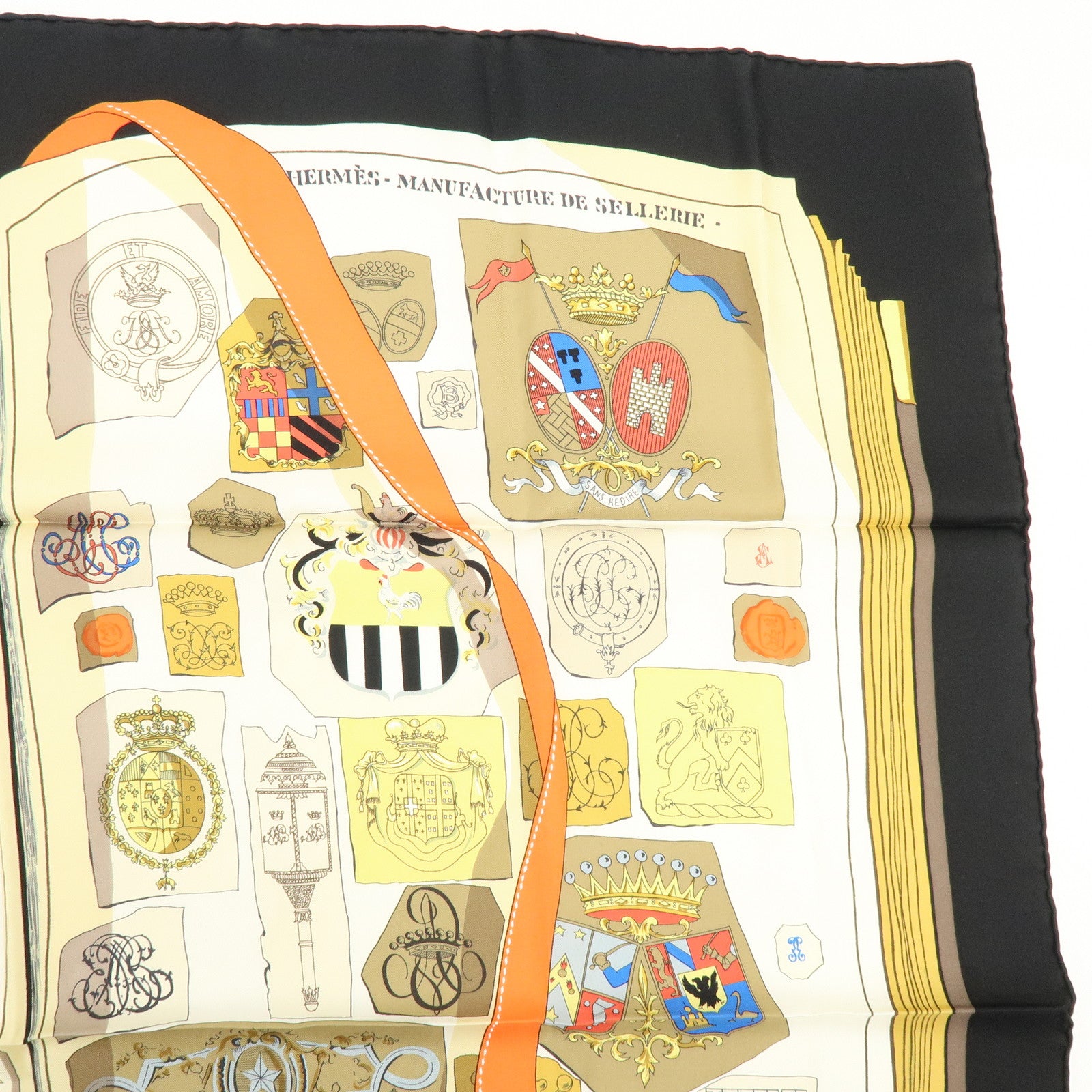 HERMES Carre 90 Silk 100% CHIFFRES ET MONOGRAMMES ANNEE Scarf Black