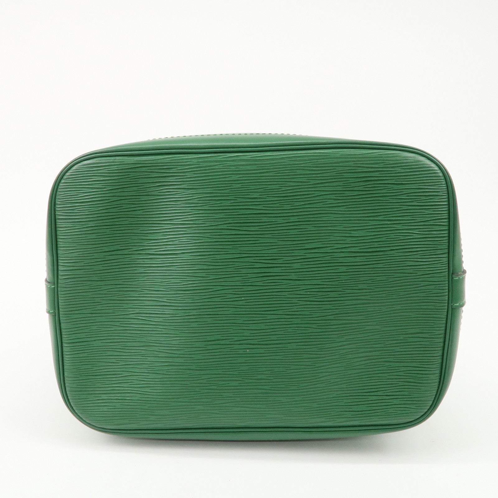 Louis Vuitton Epi Leather Noe Shoulder Bag Borneo Green M44004