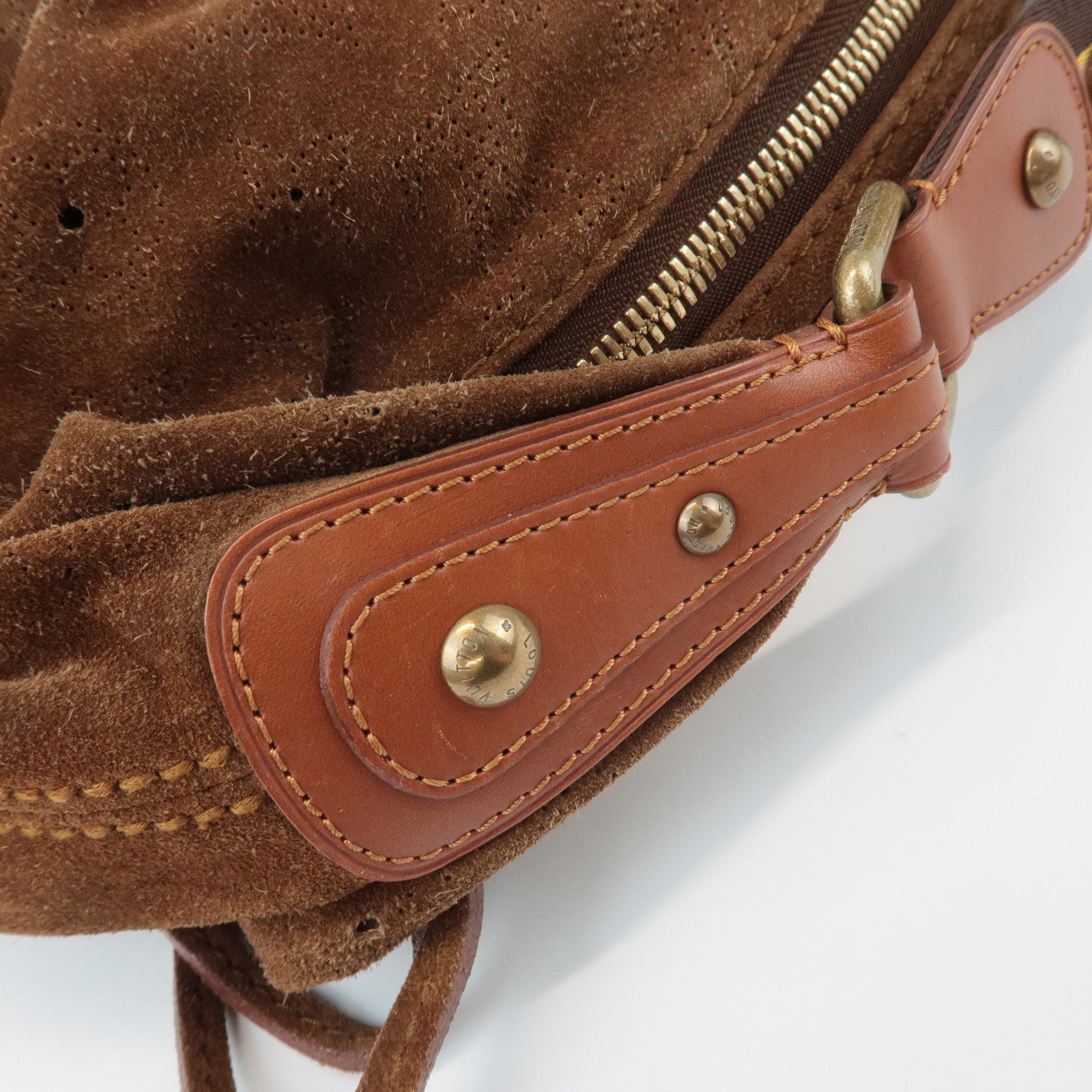 Louis Vuitton Monogram Suede Onata GM Shoulder Bag Cacao M95120 Used