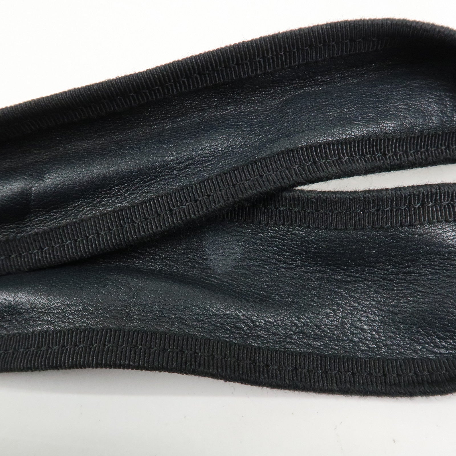 Ferragamo Vara Ribbon Leather Hand bag Shoulder Bag Black