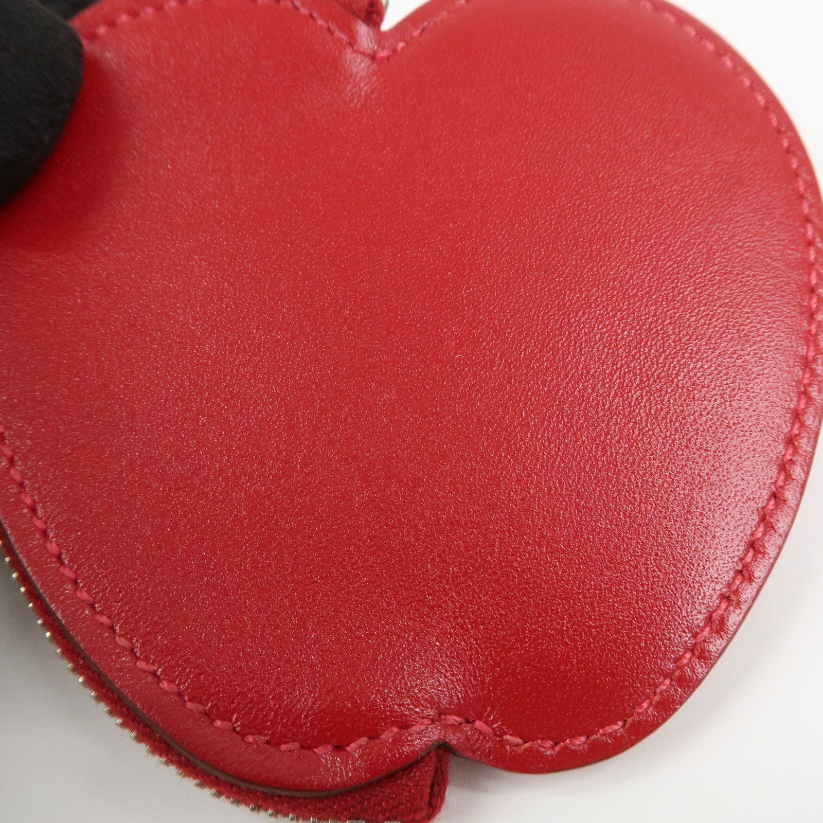 HERMES Tutti Frutti Porte Monnaie Pomme T Stmaped Apple Coin Case