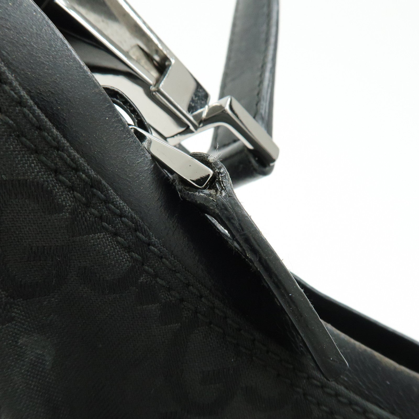 GUCCI Logo GG Nylon Leather Shoulder Bag Hand Bag Black 28335