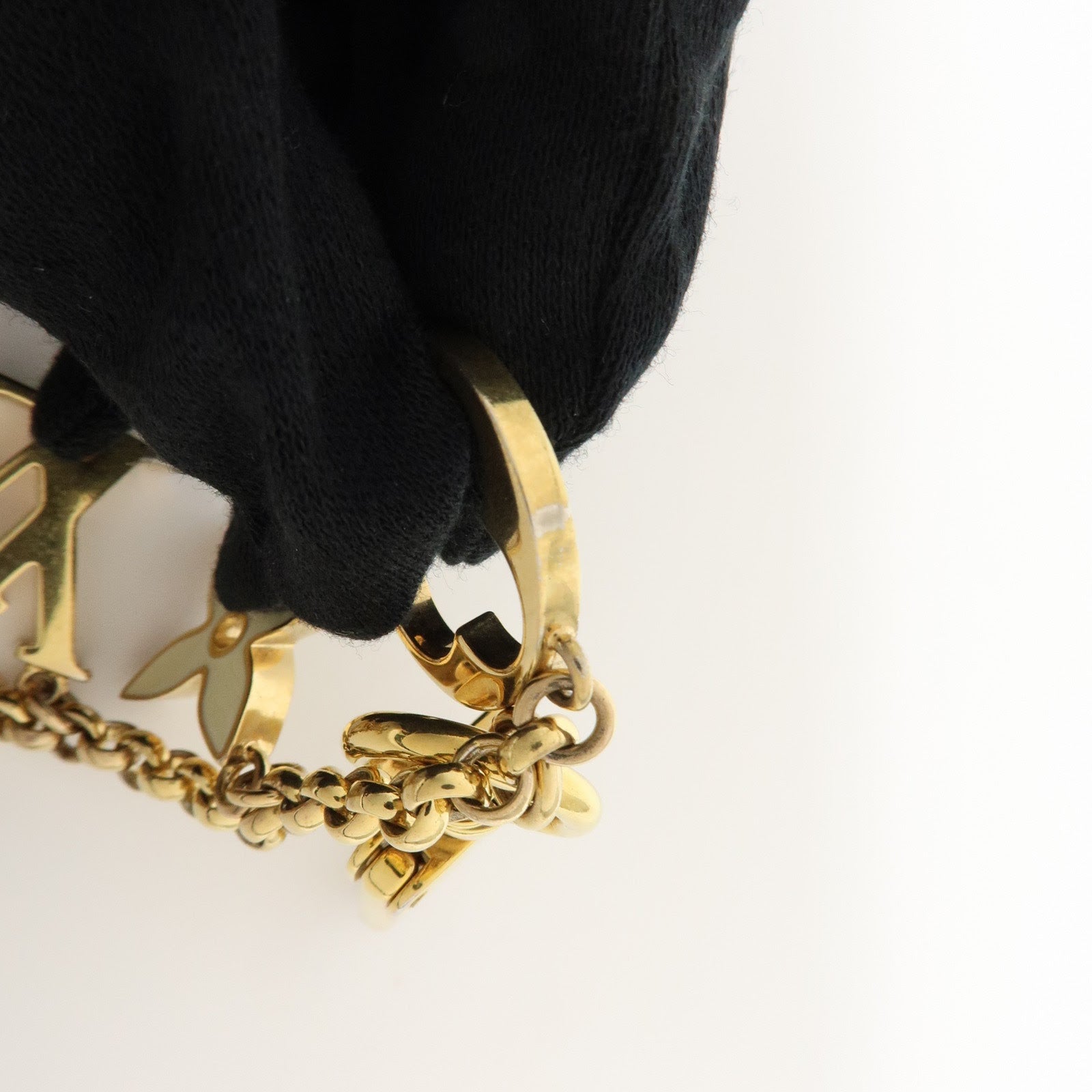 Louis Vuitton Fleur de Monogram Bag Charm Key Chain Gold M65111
