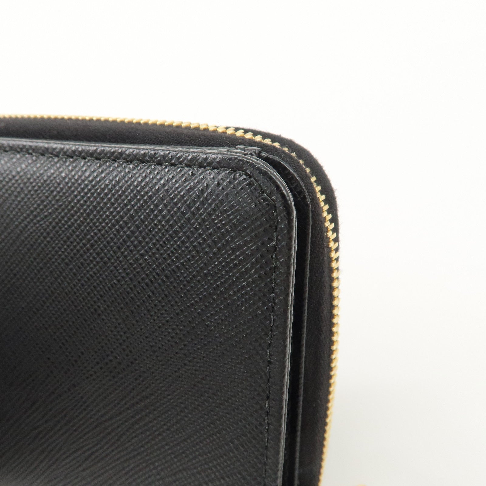 PRADA Logo Saffiano Leather Round Zippy Wallet Black 1MM268