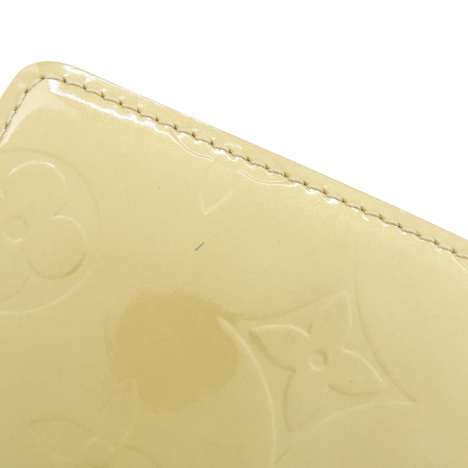 Louis Vuitton Monogram Vernis Leather Ludlow Wallet Beige M91160