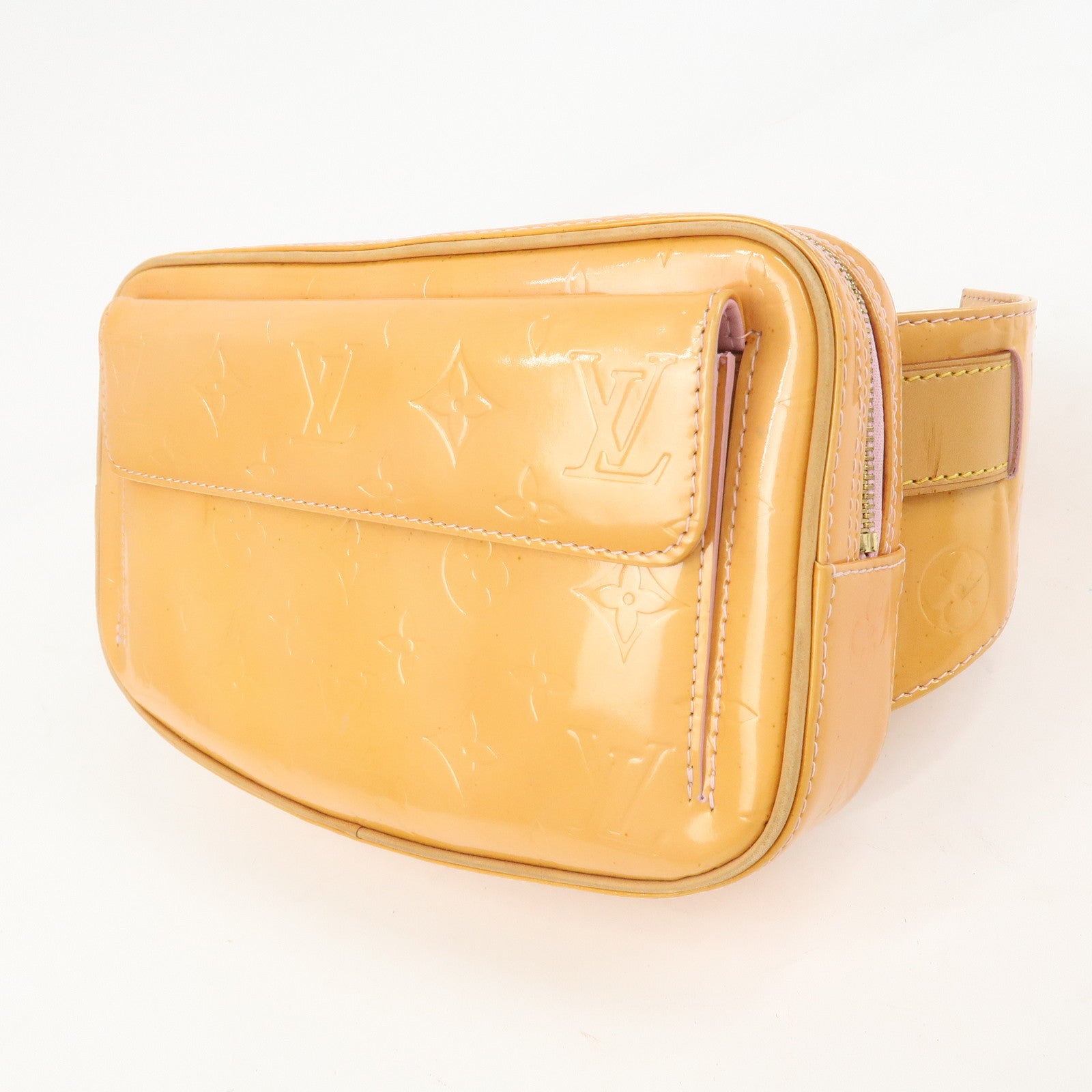 Louis Vuitton Monogram Vernis Leather Fulton Body Bag Gris M91041