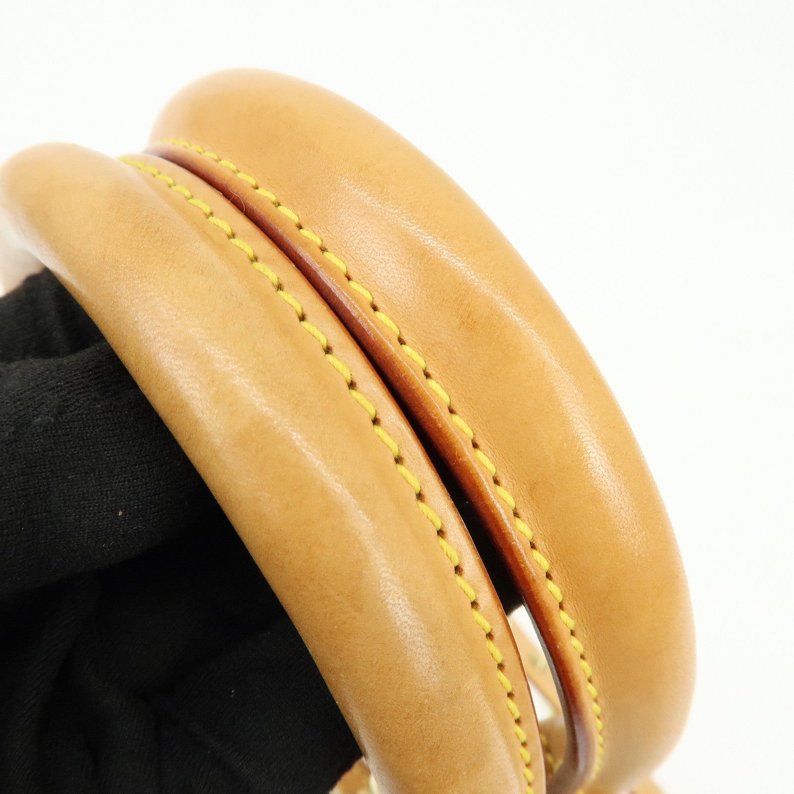 Louis Vuitton Monogram Multicolor Alma PM Hand Bag Blanc M92647