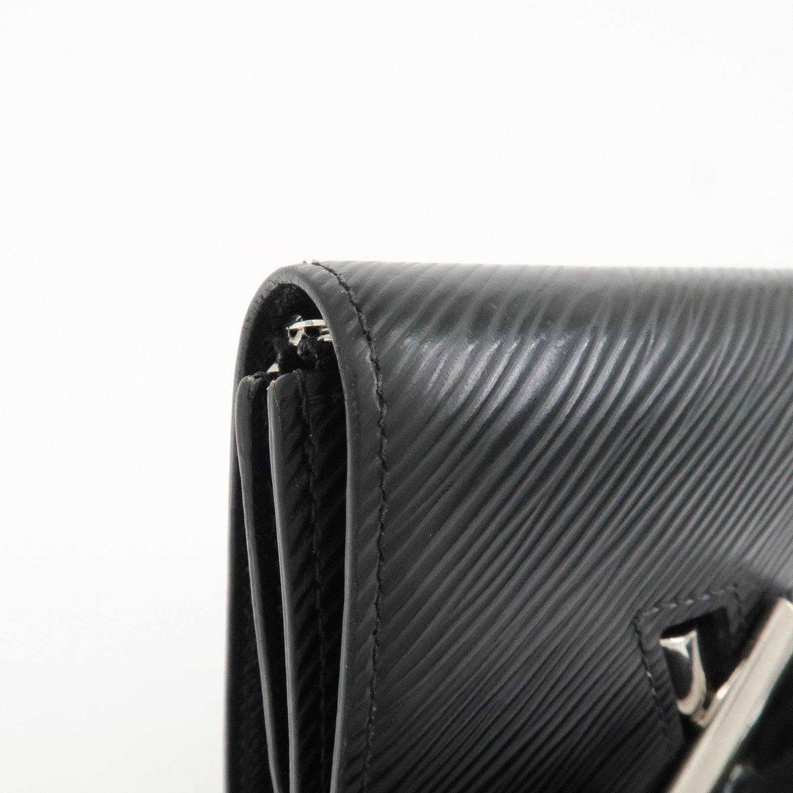 Louis Vuitton Epi Portefeuille Twist Compact XS Wallet Black M63322