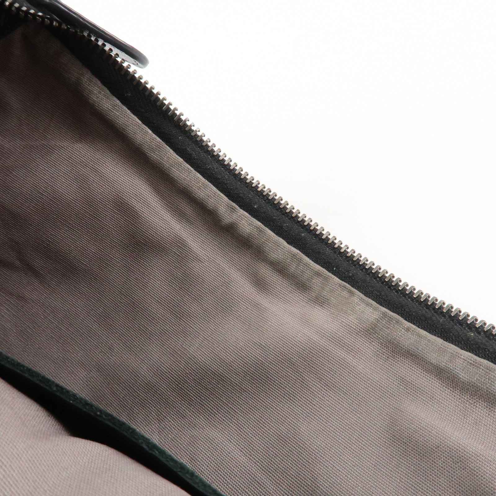 BOTTEGA VENETA Intrecciato Leather Shoulder Bag Black Used