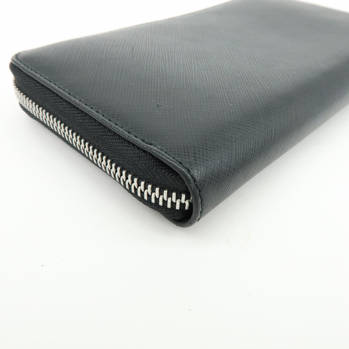 Ferragamo Ganchini Leather Long Wallet Black