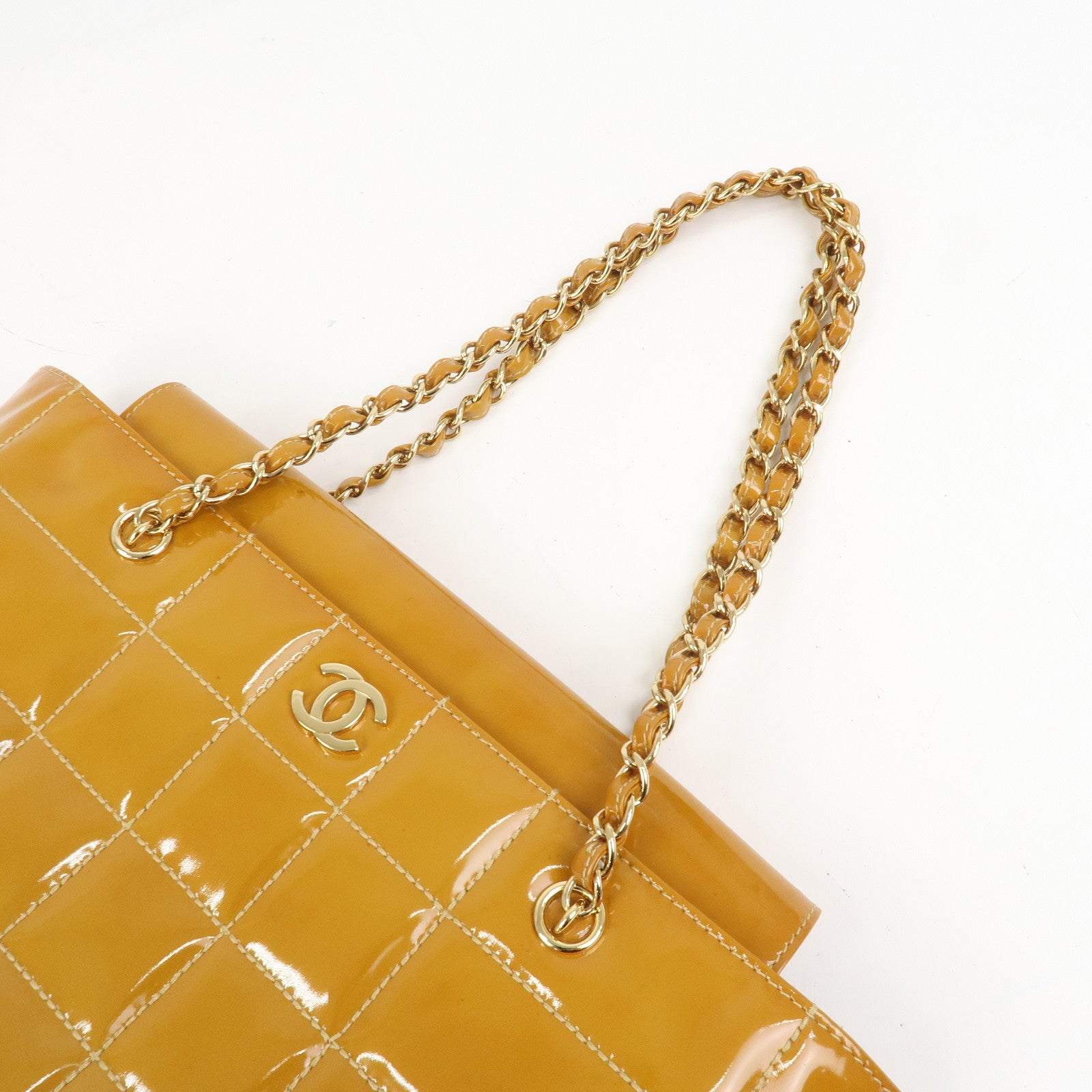 CHANEL COCO Mark Chocolate Bar Patent Leather Chain Shoulder Bag