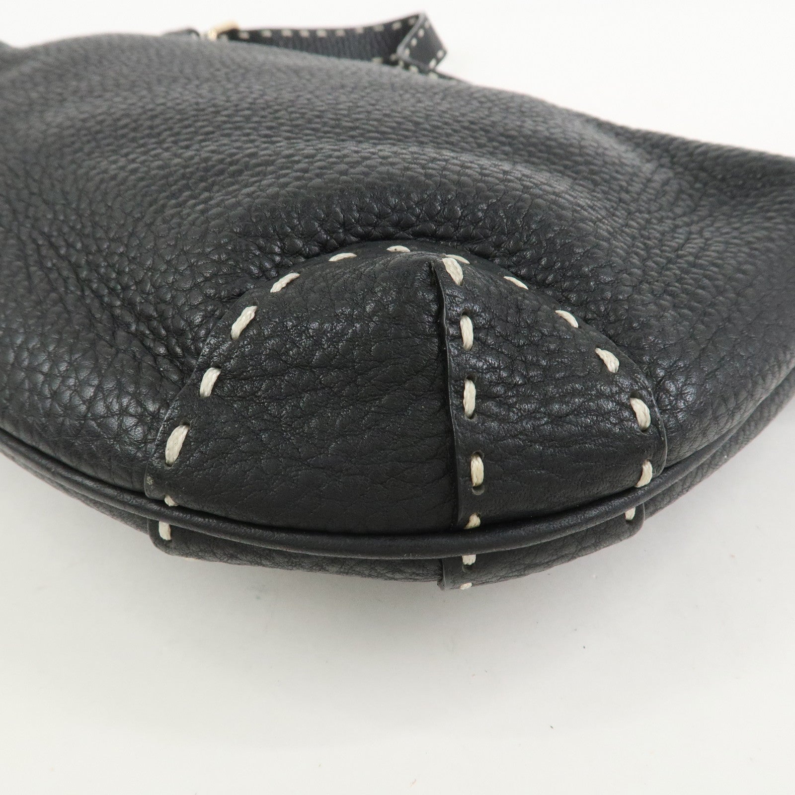 FENDI Selleria Logo Leather Shoulder Bag Hand Bag Black