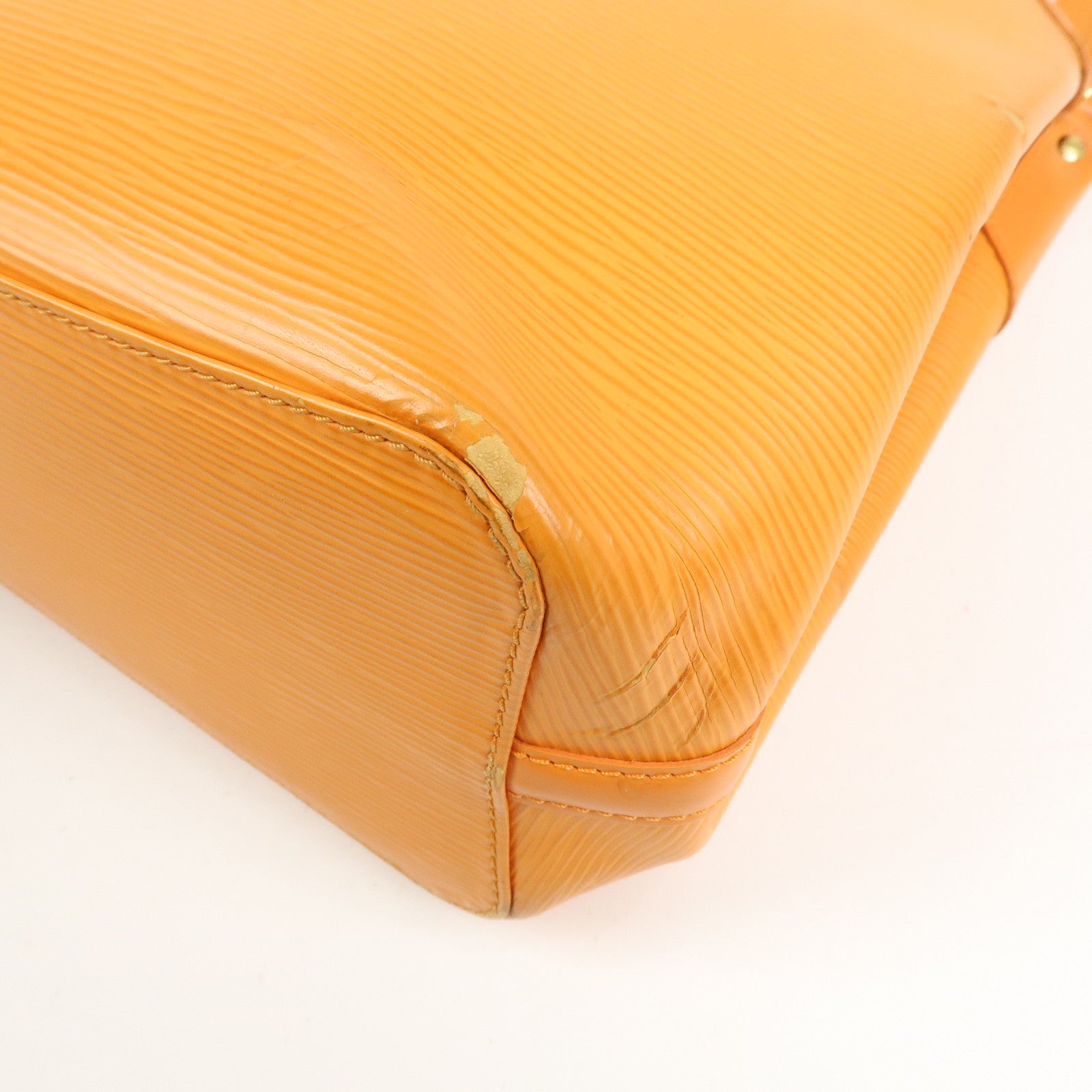 Louis Vuitton Epi Mandala MM Shoulder Bag Orange M5889H