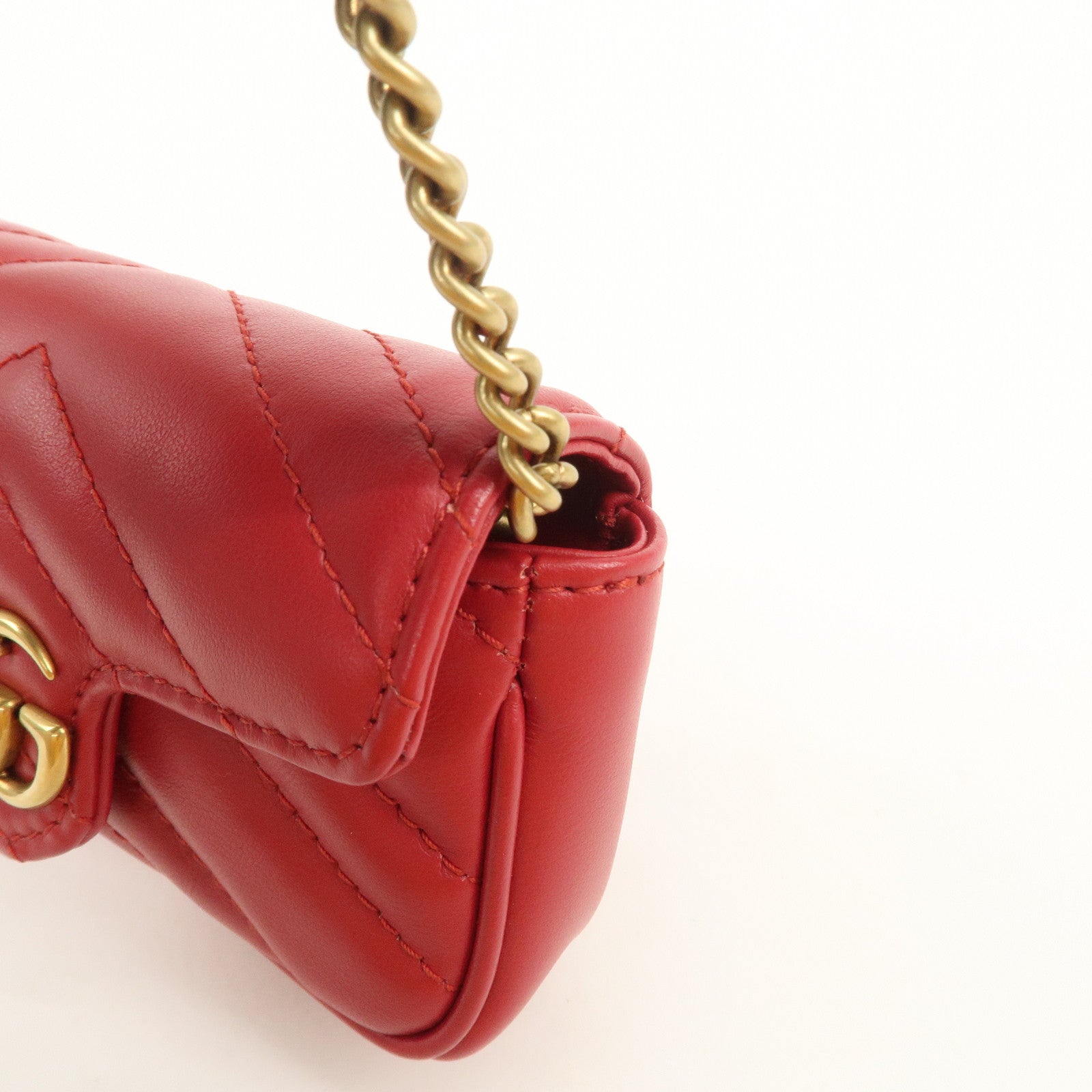 GUCCI GG Marmont Leather Chain Hand Bag Pouch Red 575161