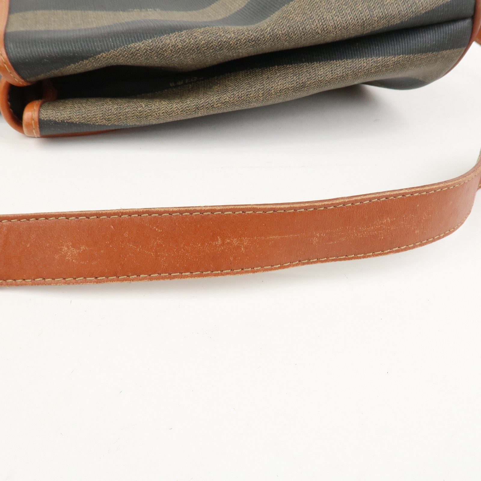 FENDI Pequin PVC Leather Shoulder Bag Crossbody Bag Brown 14965
