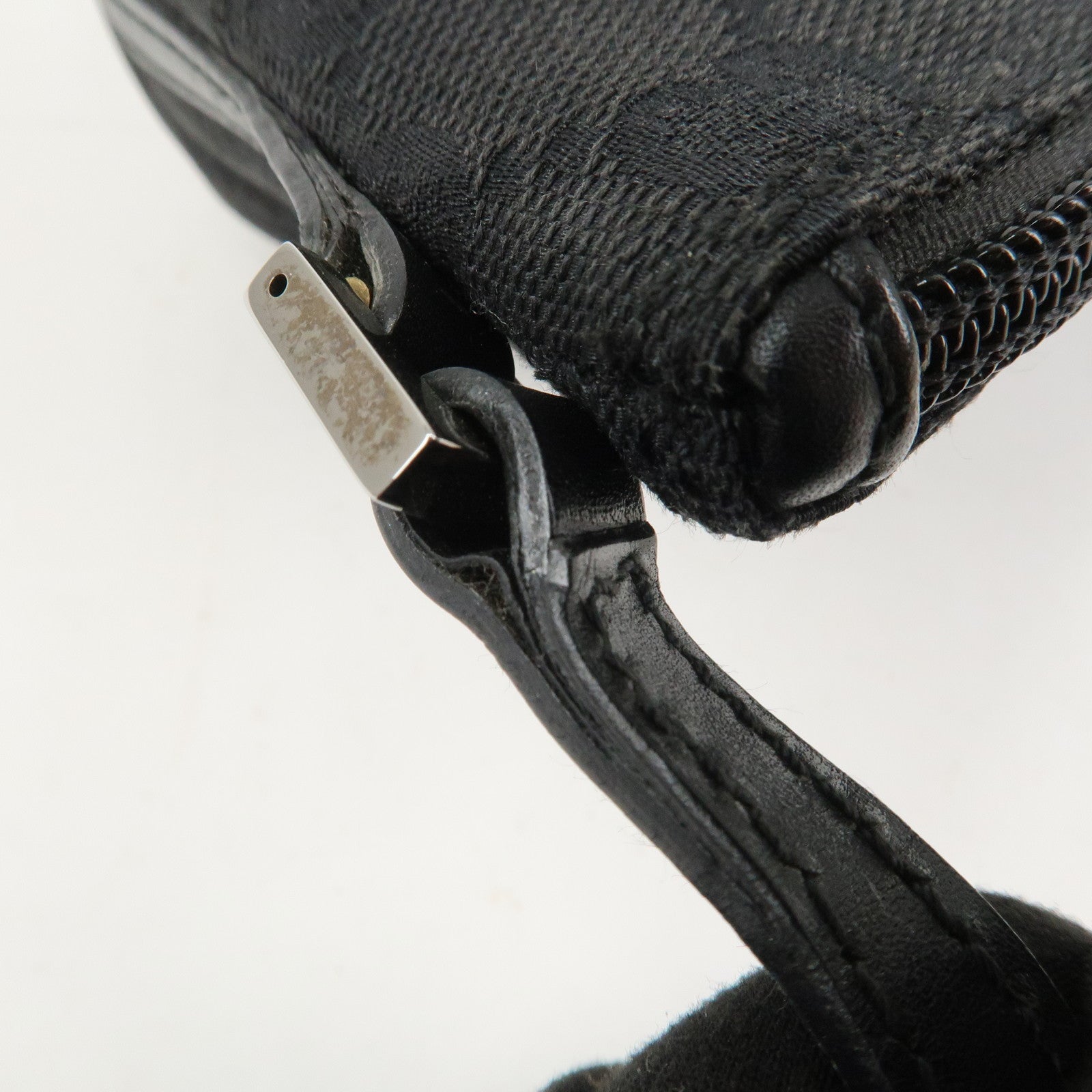 GUCCI Boat Bag GG Canvas Leather Hand Bag Pouch Black 07198