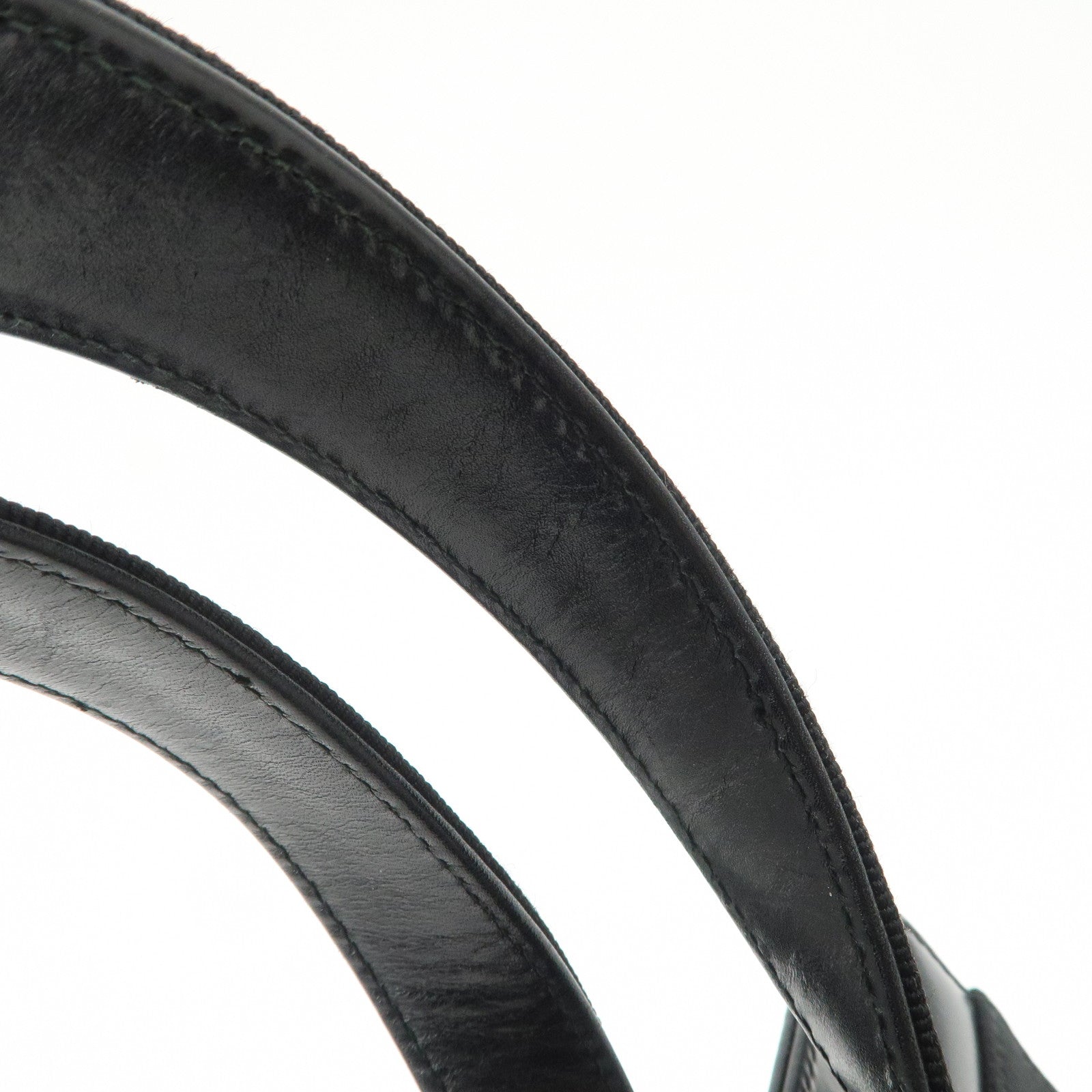 Ferragamo Vara Ribbon Leather Hand Bag Black Gold HDW