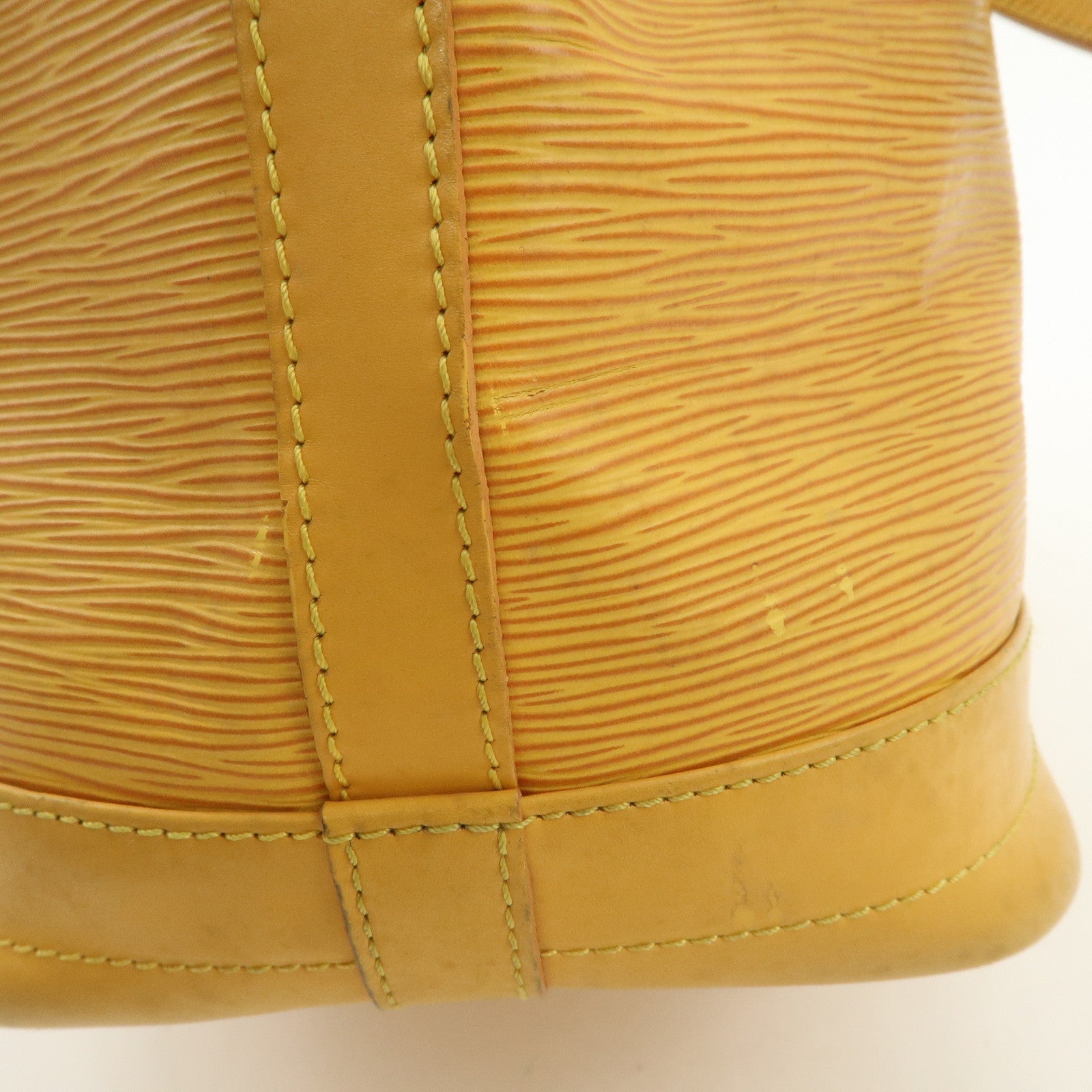 Louis Vuitton Epi Noe Leather Shoulder Bag Tassili Yellow M44009