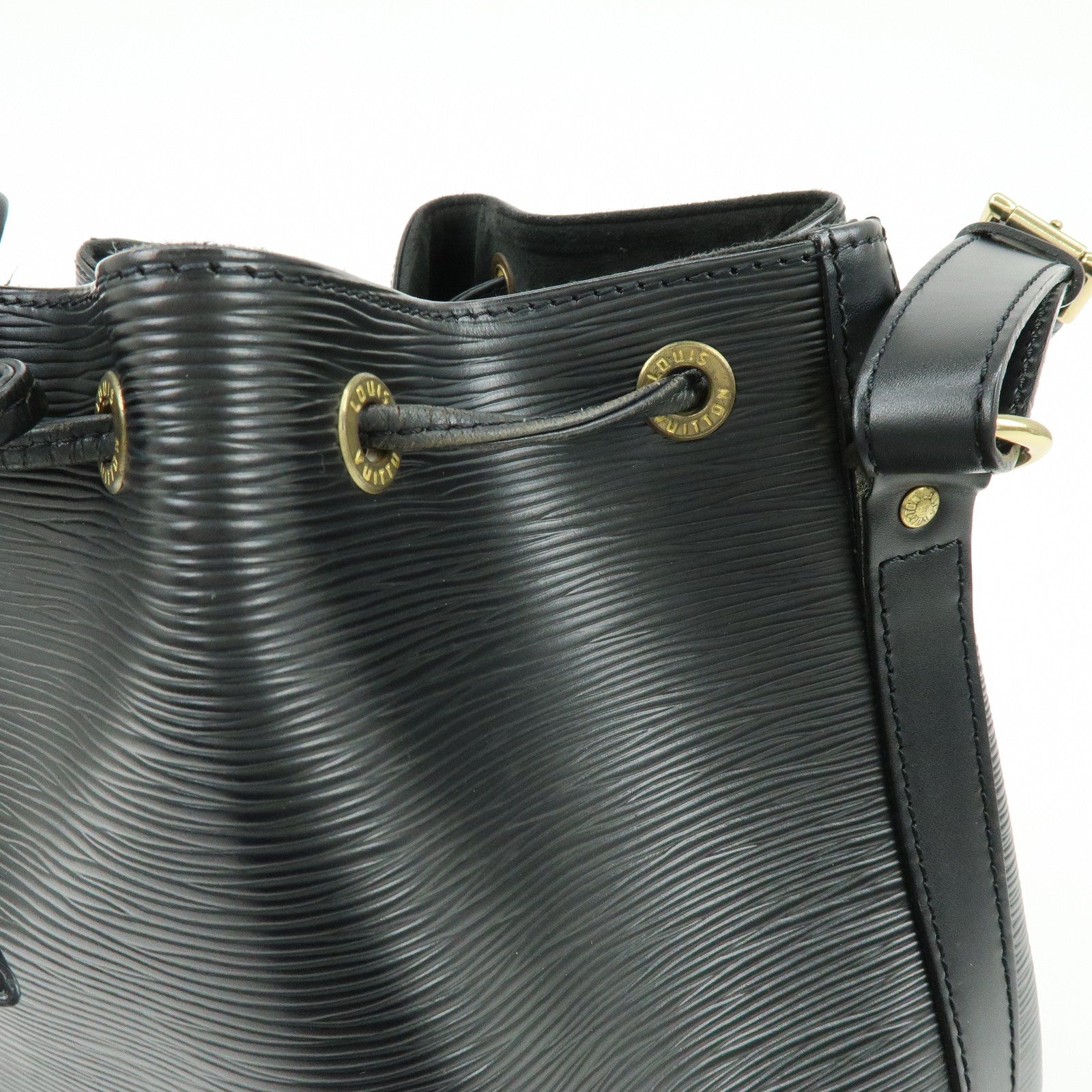 Louis Vuitton Epi Petit Noe Shoulder Bag Noir Black M59012