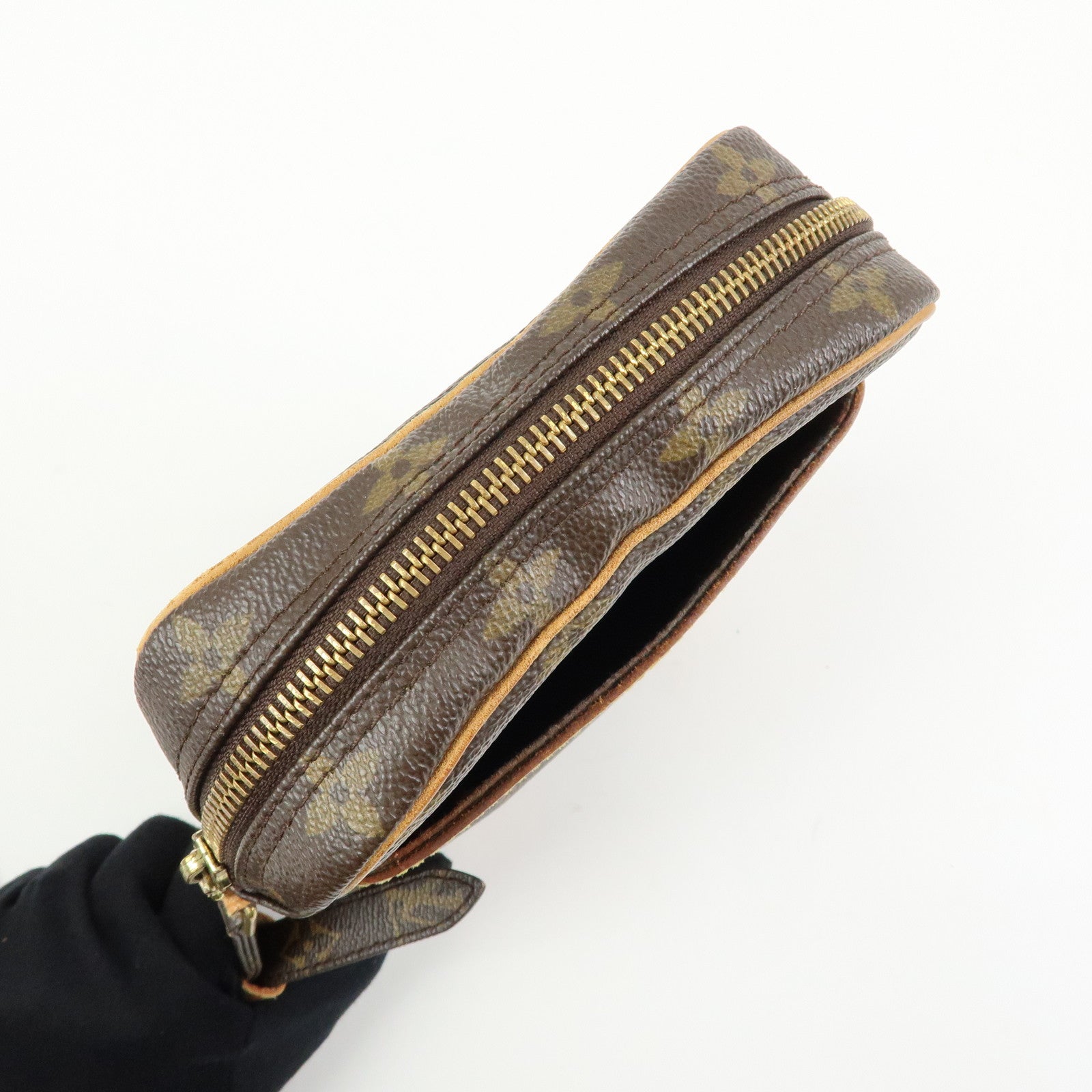 Louis Vuitton Monogram Danube Shoulder Bag Crossbody Bag M45266