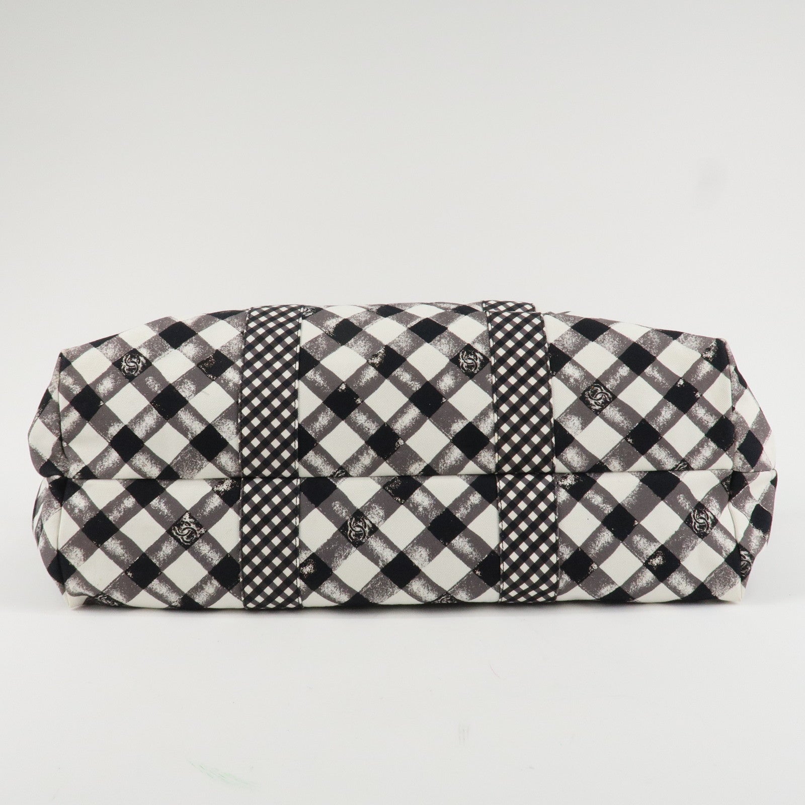 CHANEL Cruise Line COCO Mark Plaid Tote Bag Shoulder Black White Used